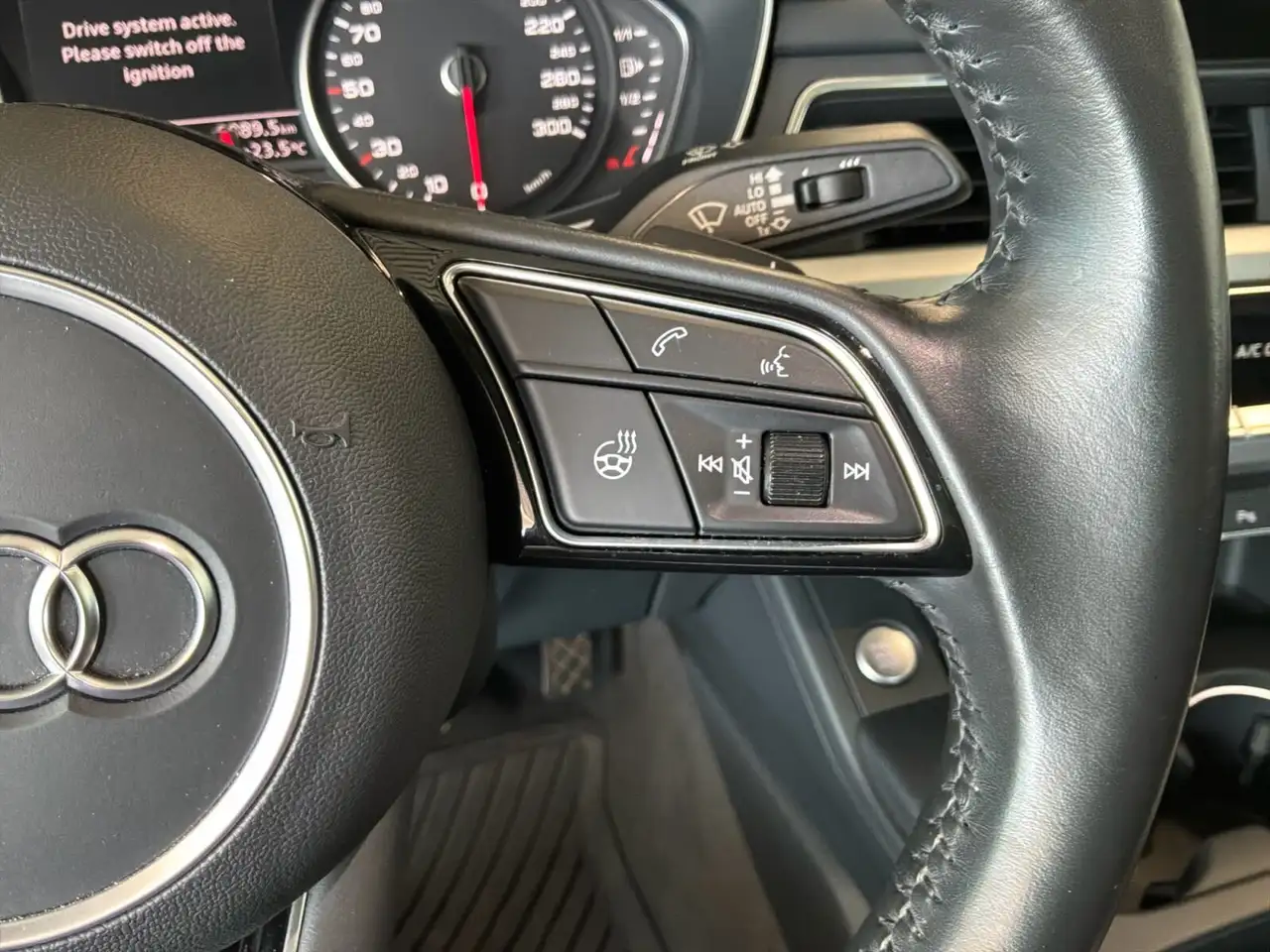 Audi A4 снимка Audi A4