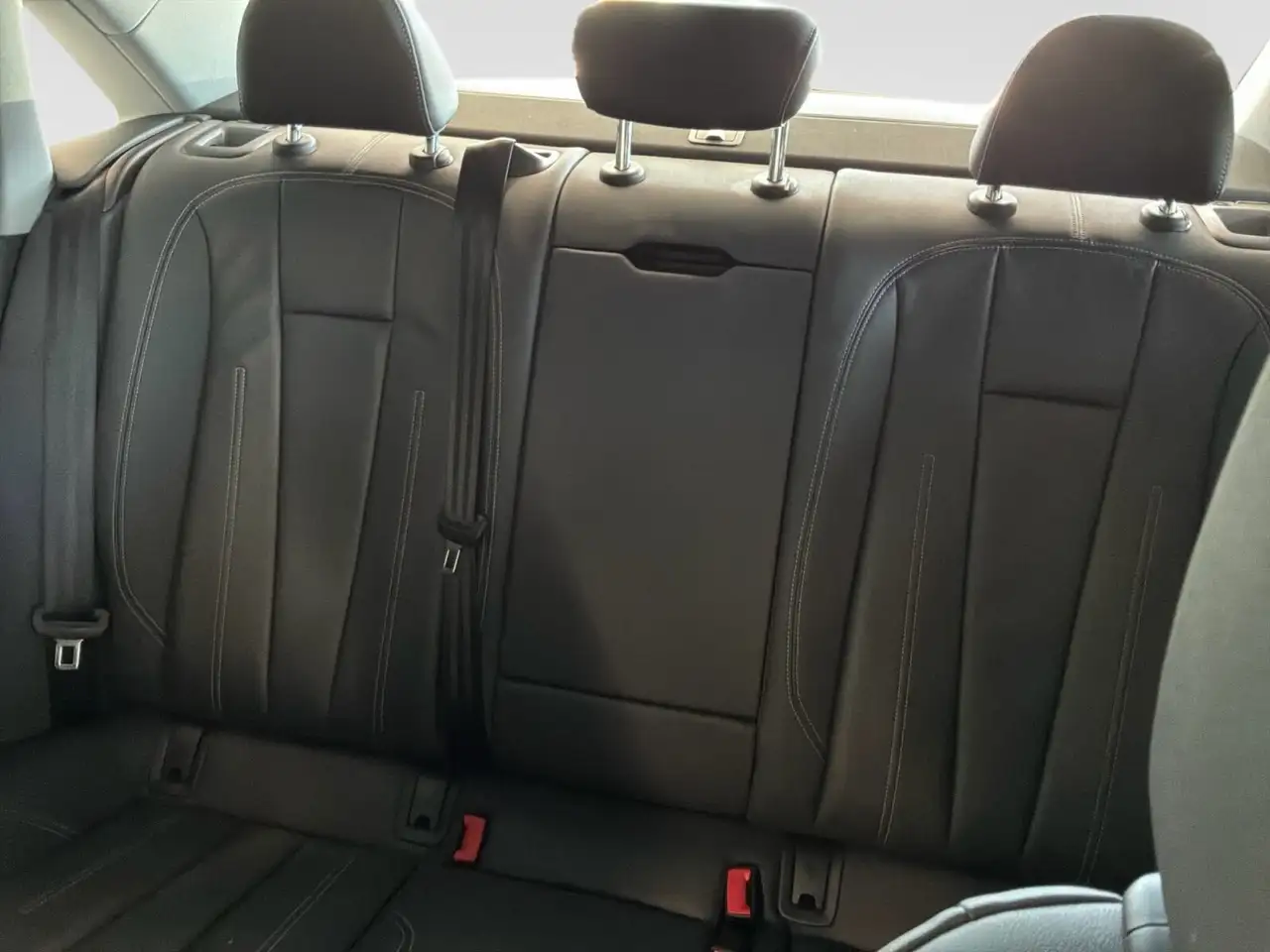 Audi A4 снимка Audi A4