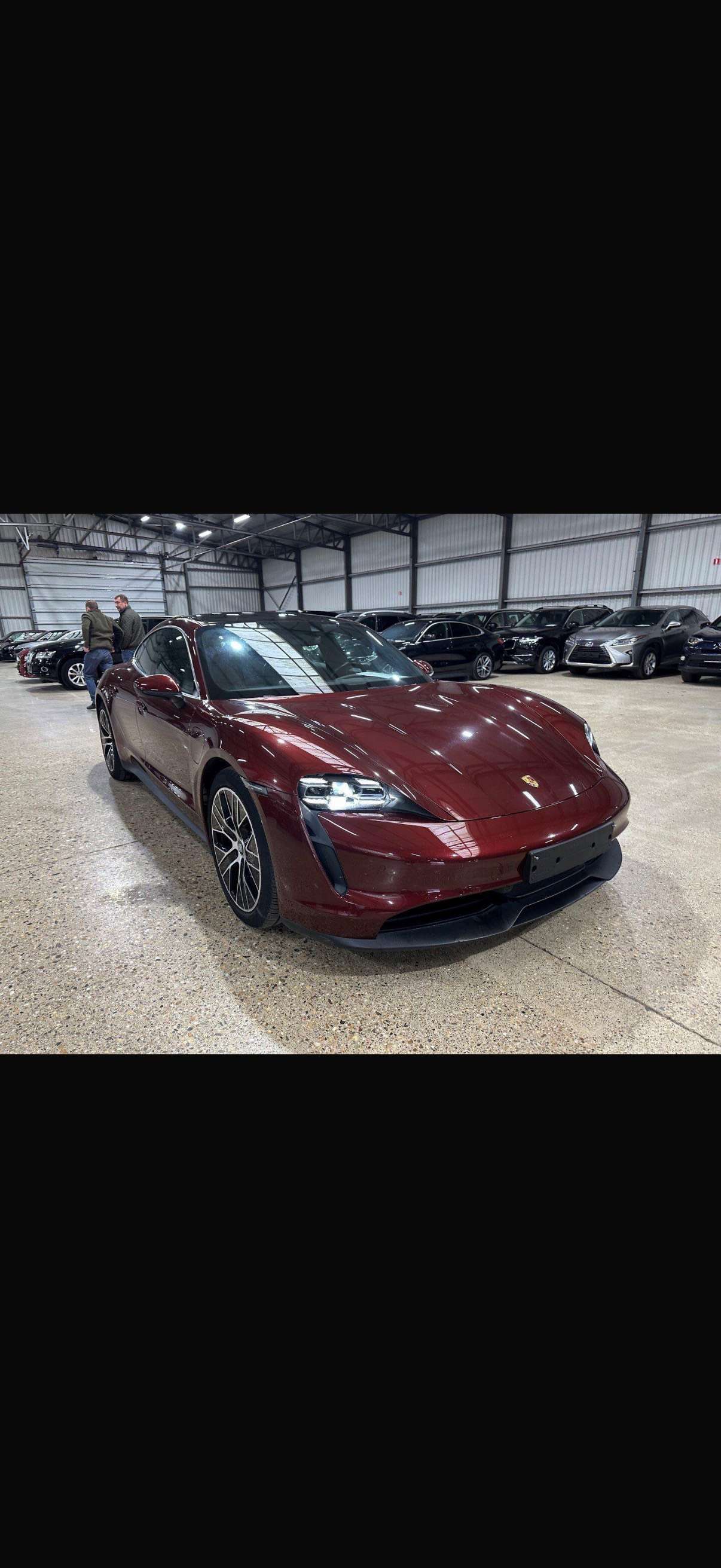 Porsche Taycan Garantía Oficial Porsche Hasta Septiembre 2027 - foto 1