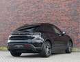 Porsche Macan 4 100 kWh | Pano - BOSE - Chrono Zwart - thumbnail 9