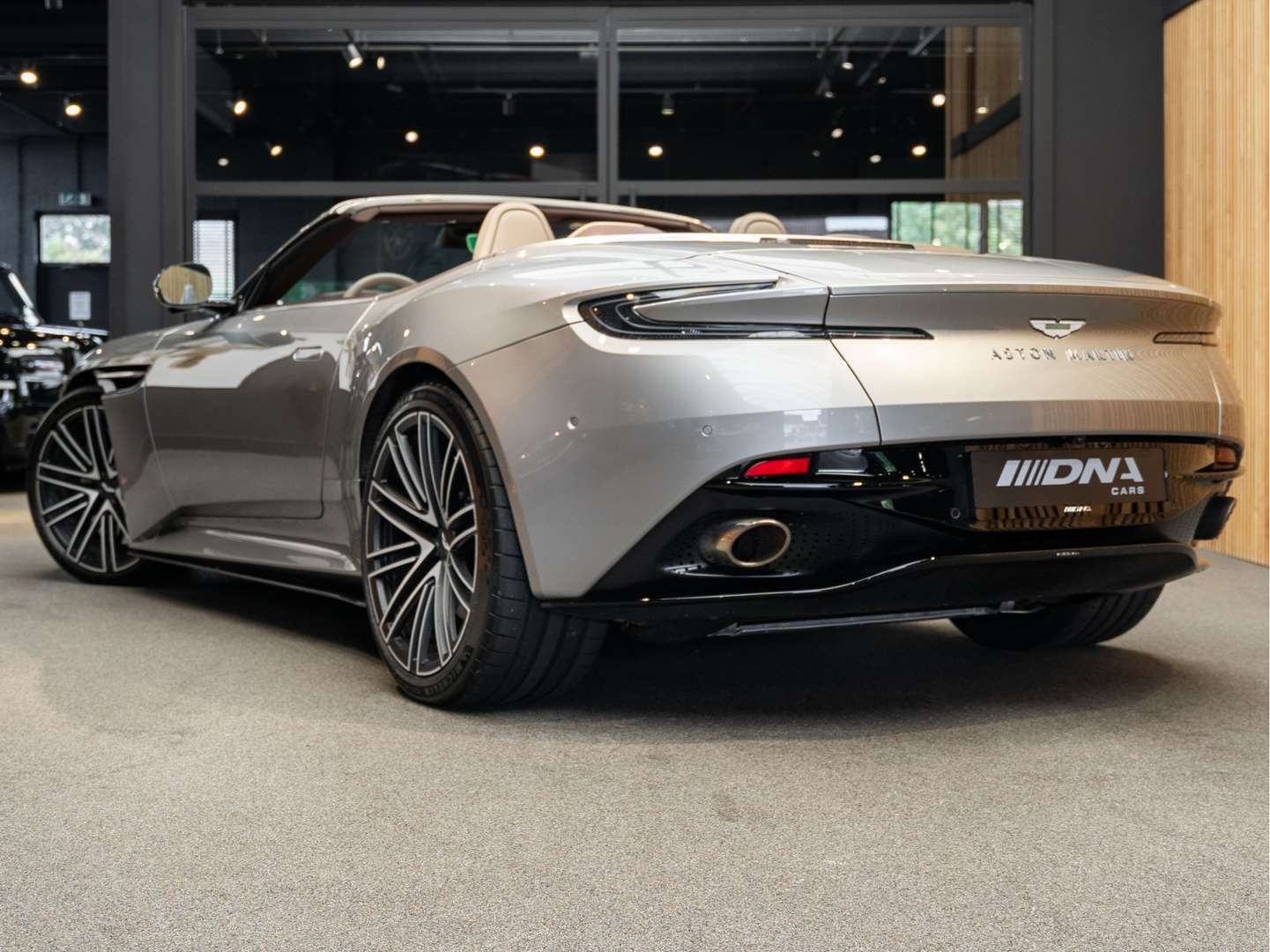 Aston Martin DB12 Volante 4.0 V8 Keramisch -  - Joinsteer - #4