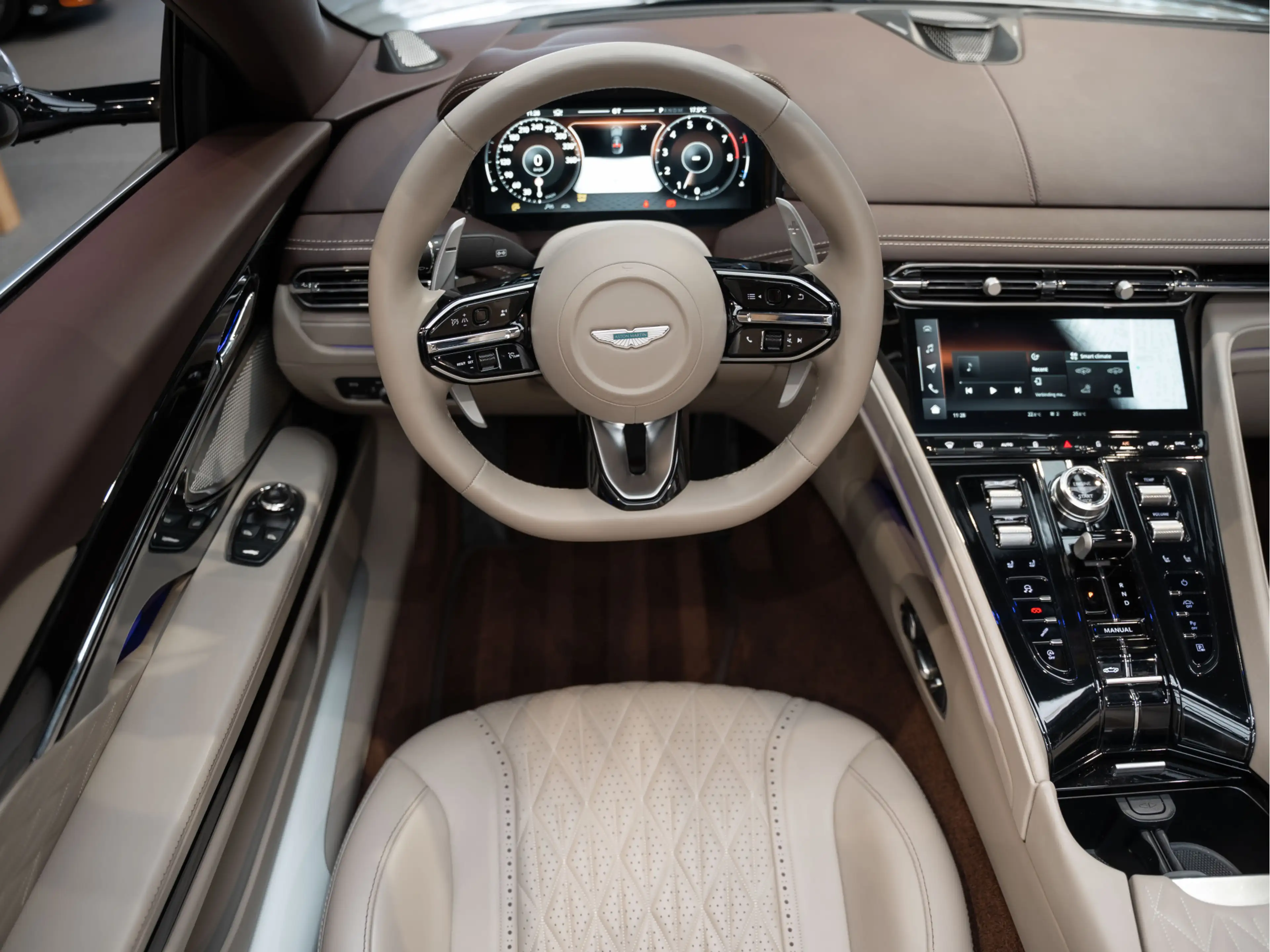 Aston Martin DB12 Volante Keramisch 4.0 V8 Browers&Wilkes Full PPF — photo 8