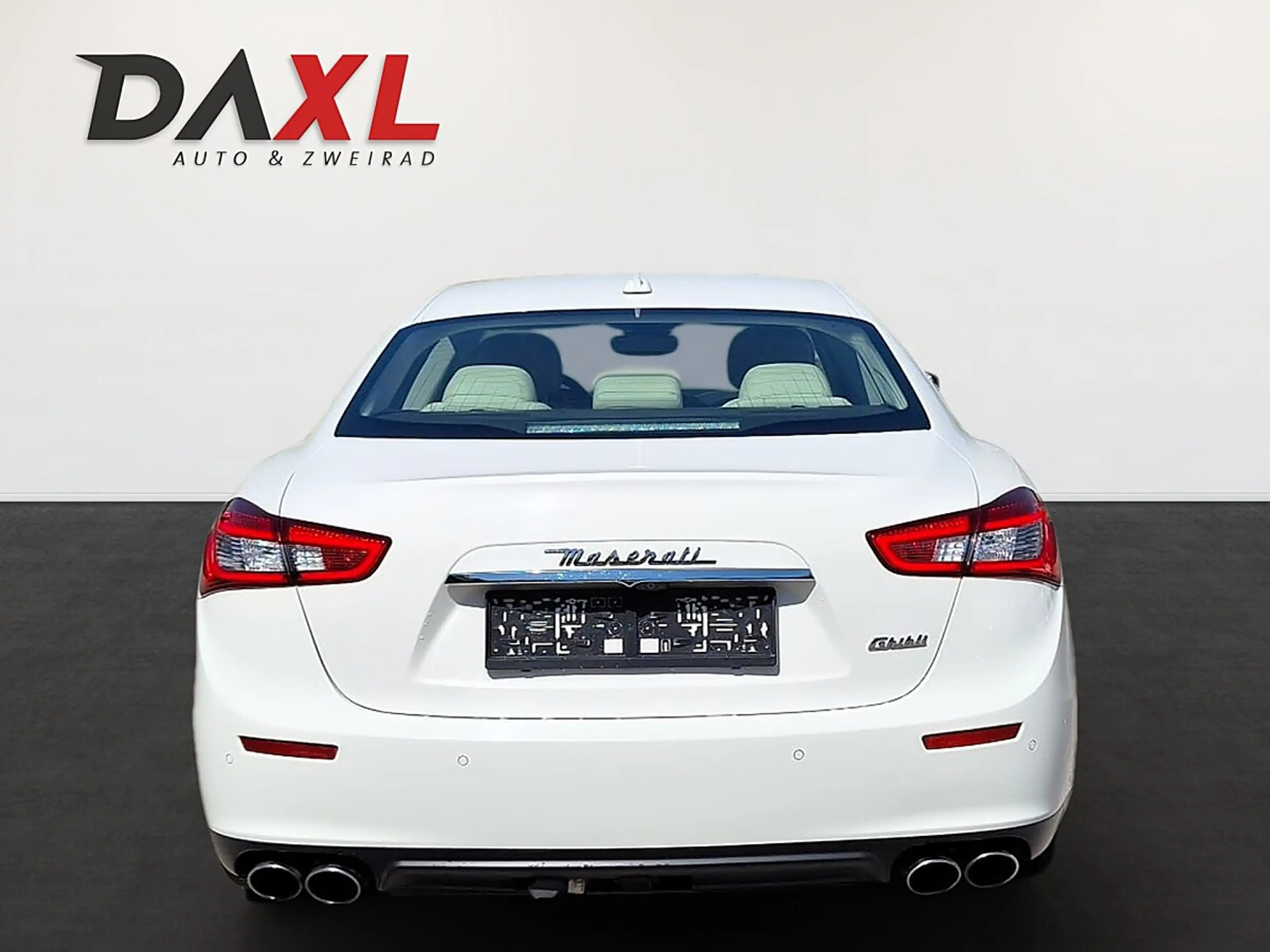 Maserati Ghibli Diesel — photo 6