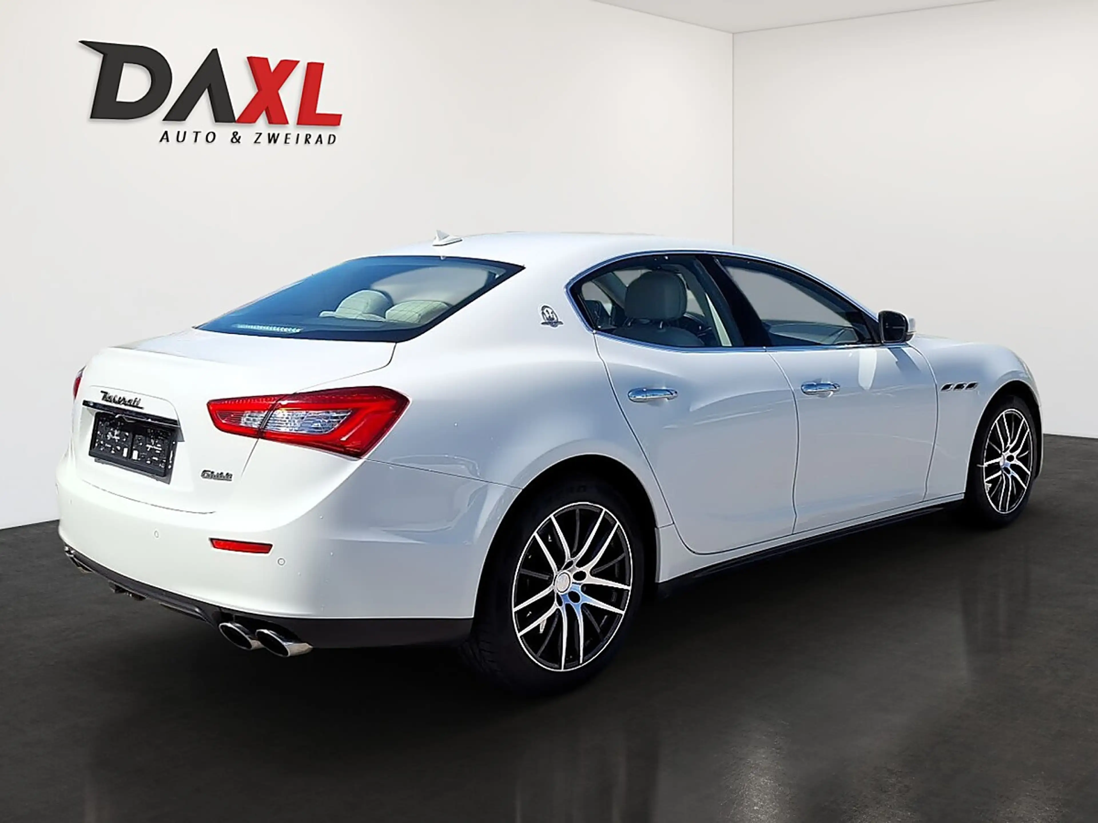 Maserati Ghibli Diesel — photo 5
