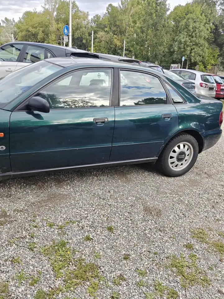 Audi A4 Avant 1.8, foto 4