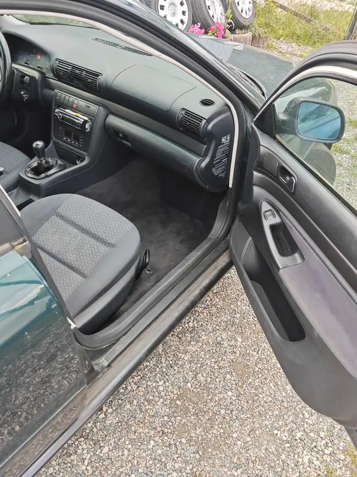 Audi A4 Avant 1.8, foto 9