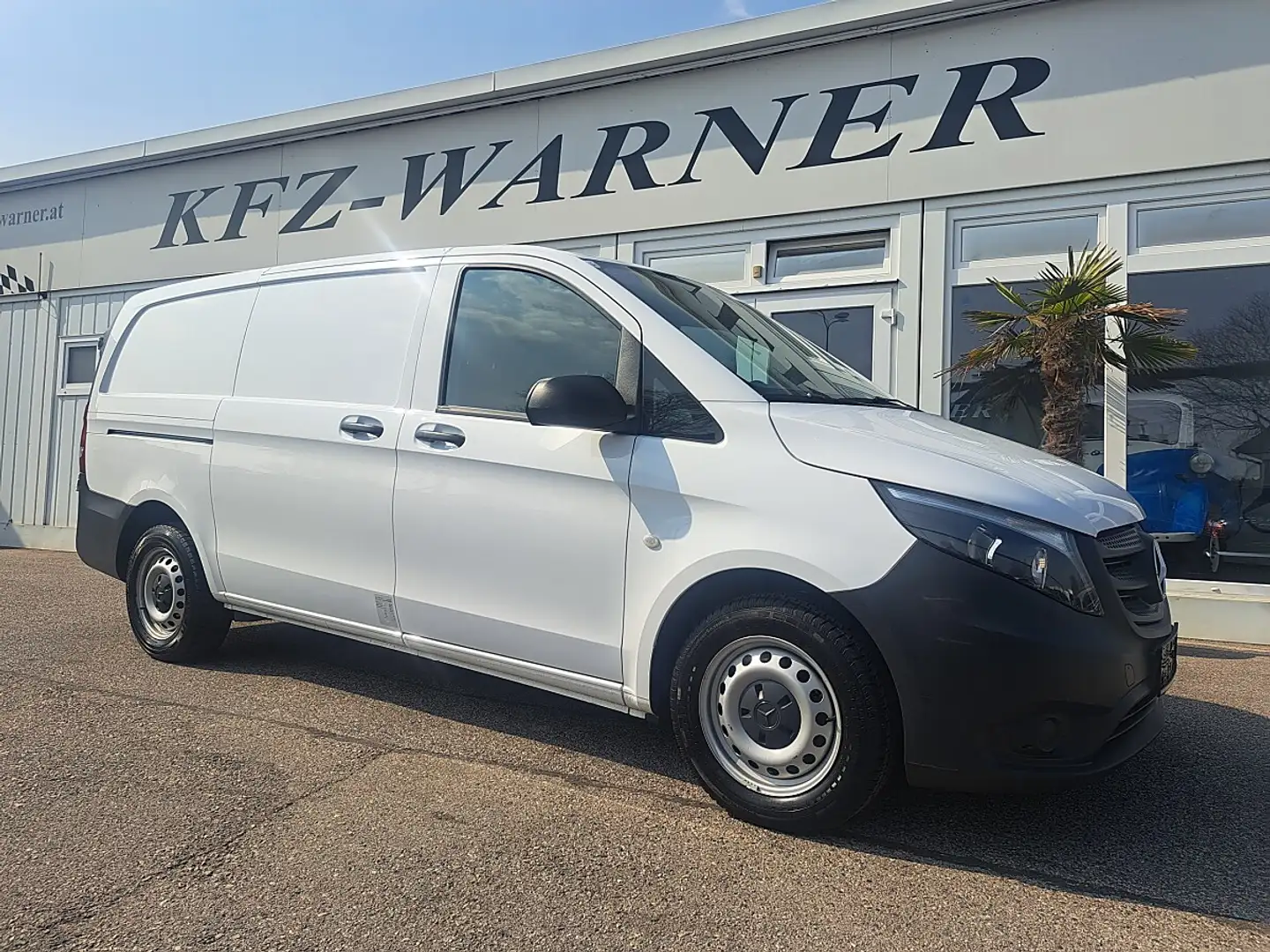 Mercedes-Benz Vito Vito 114 CDI lang Weiß - 1