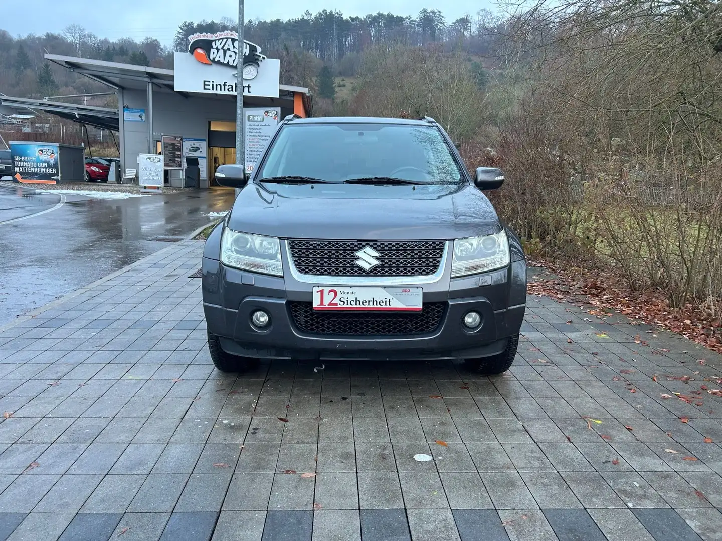 Suzuki Grand Vitara 2.4 VVT Club*AUTOMATIK** Schwarz - 2