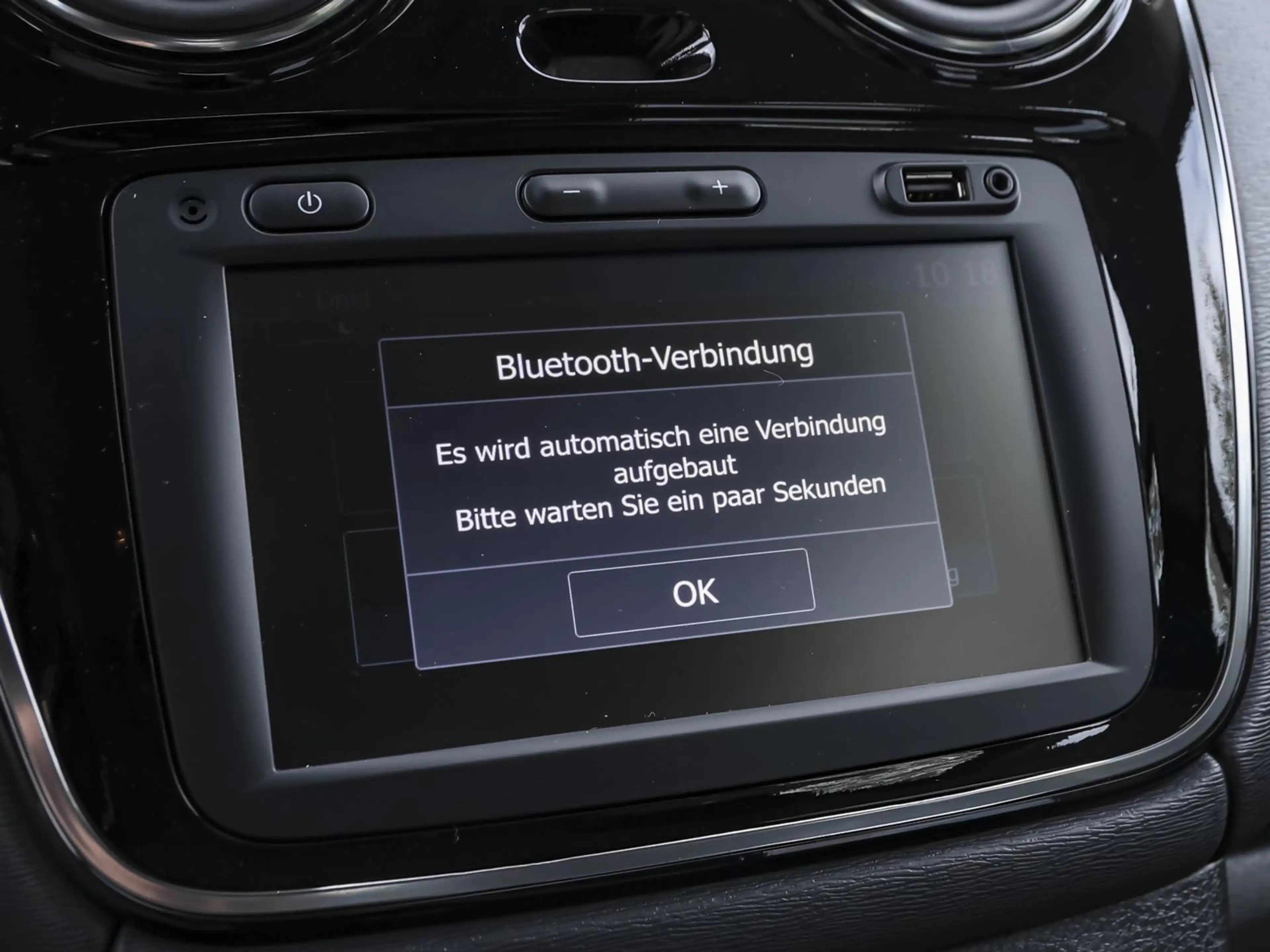 Dacia Lodgy TCe 130 GPF Stepway Plus NAVI SHZ KAMERA — photo 12