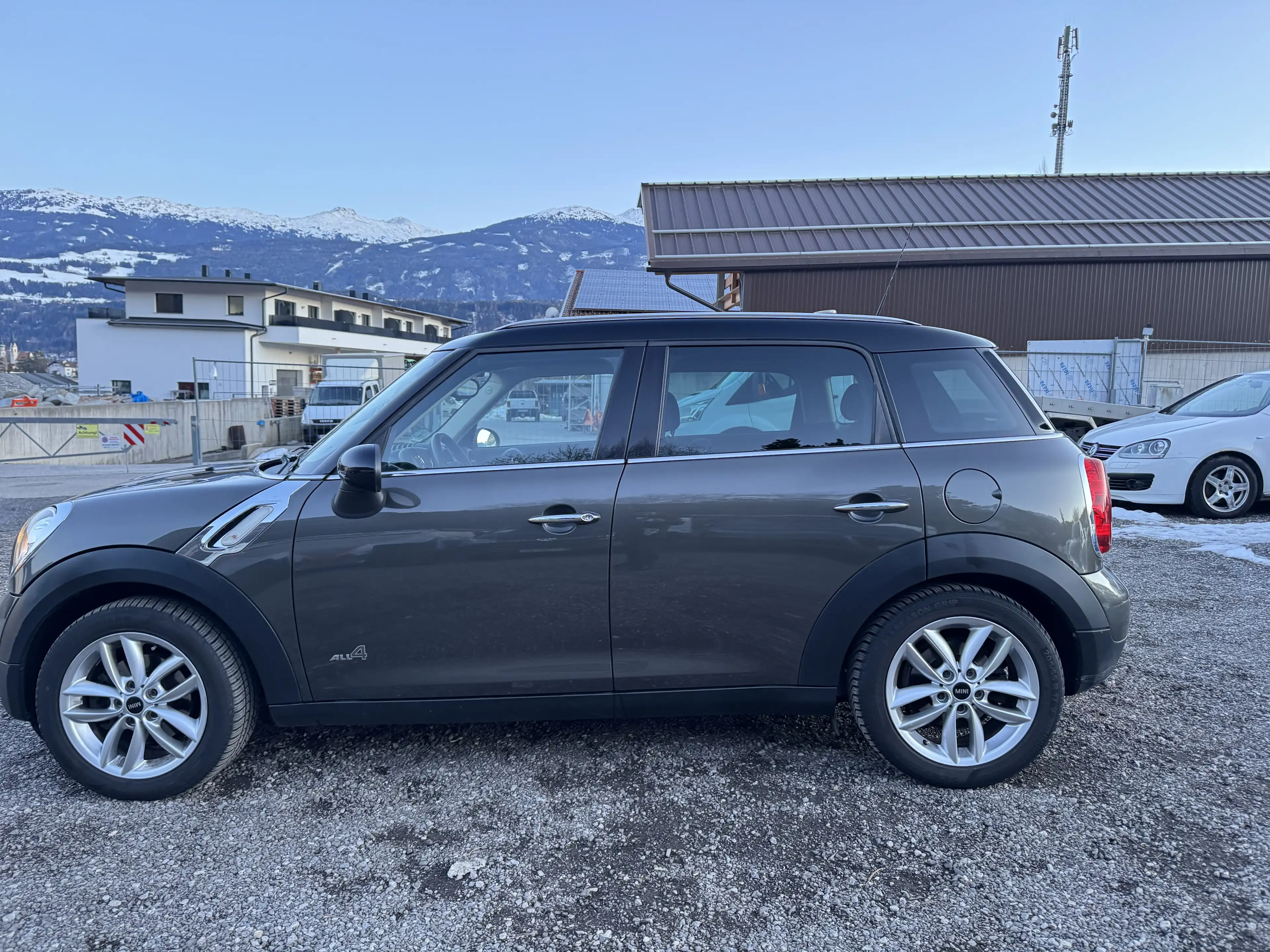 MINI Cooper D Countryman Cooper D All4 — photo 10