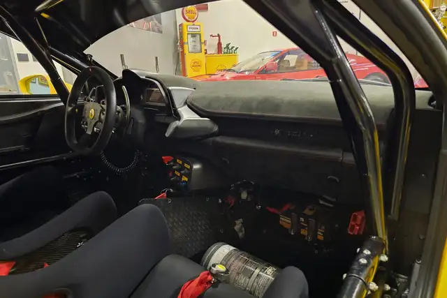 Ferrari 458 view 8