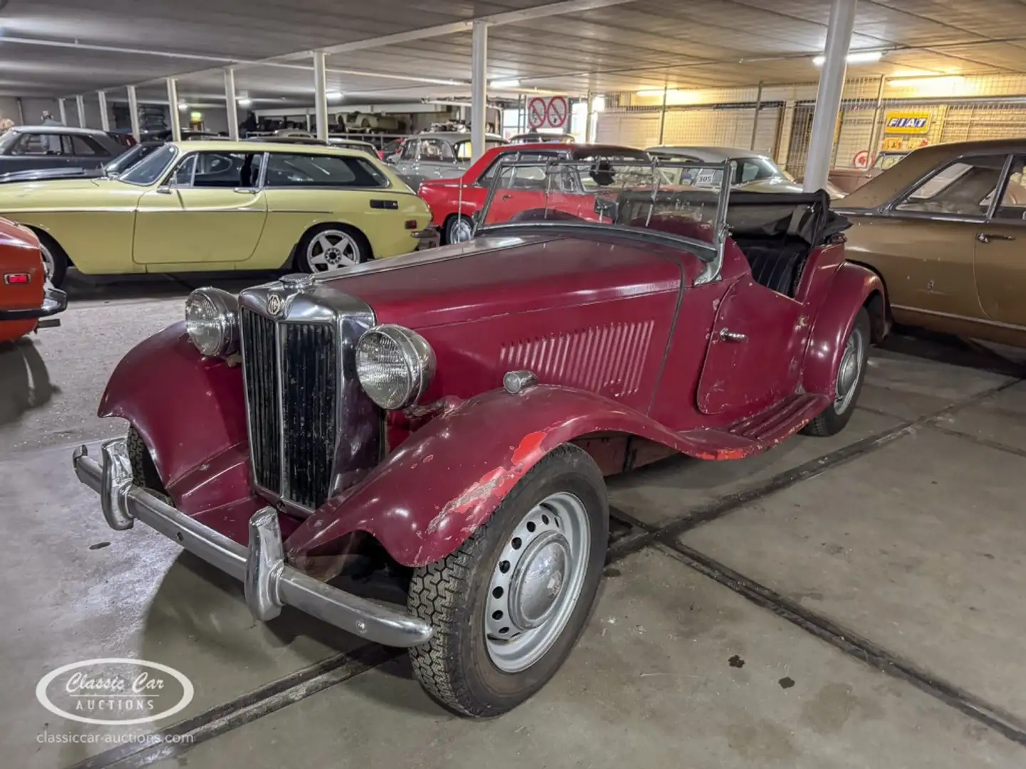 MG TD - ONLINE AUCTION Piros - 1
