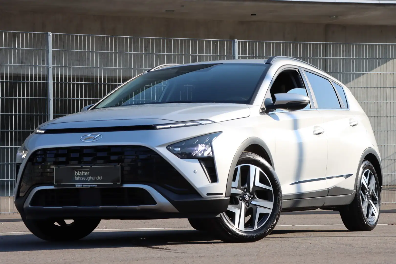 Hyundai BAYON 1,0 T-GDI Trend Line DCT Aut. VIRTUAL *BOSE *NAVI - 2