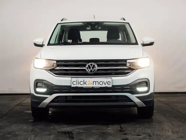 Volkswagen T-Cross view 3