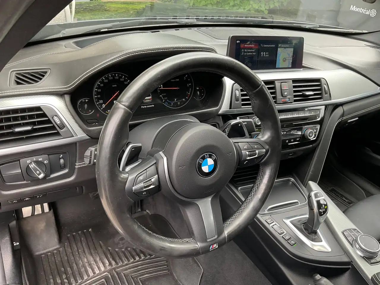 BMW 3 Series photo BMW 3 Series