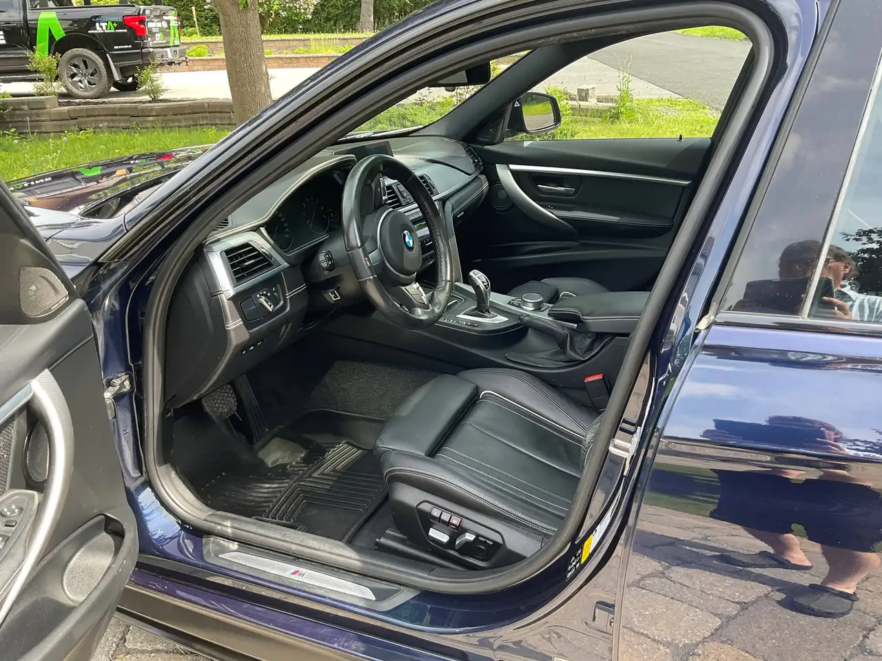 BMW 3 Series photo BMW 3 Series