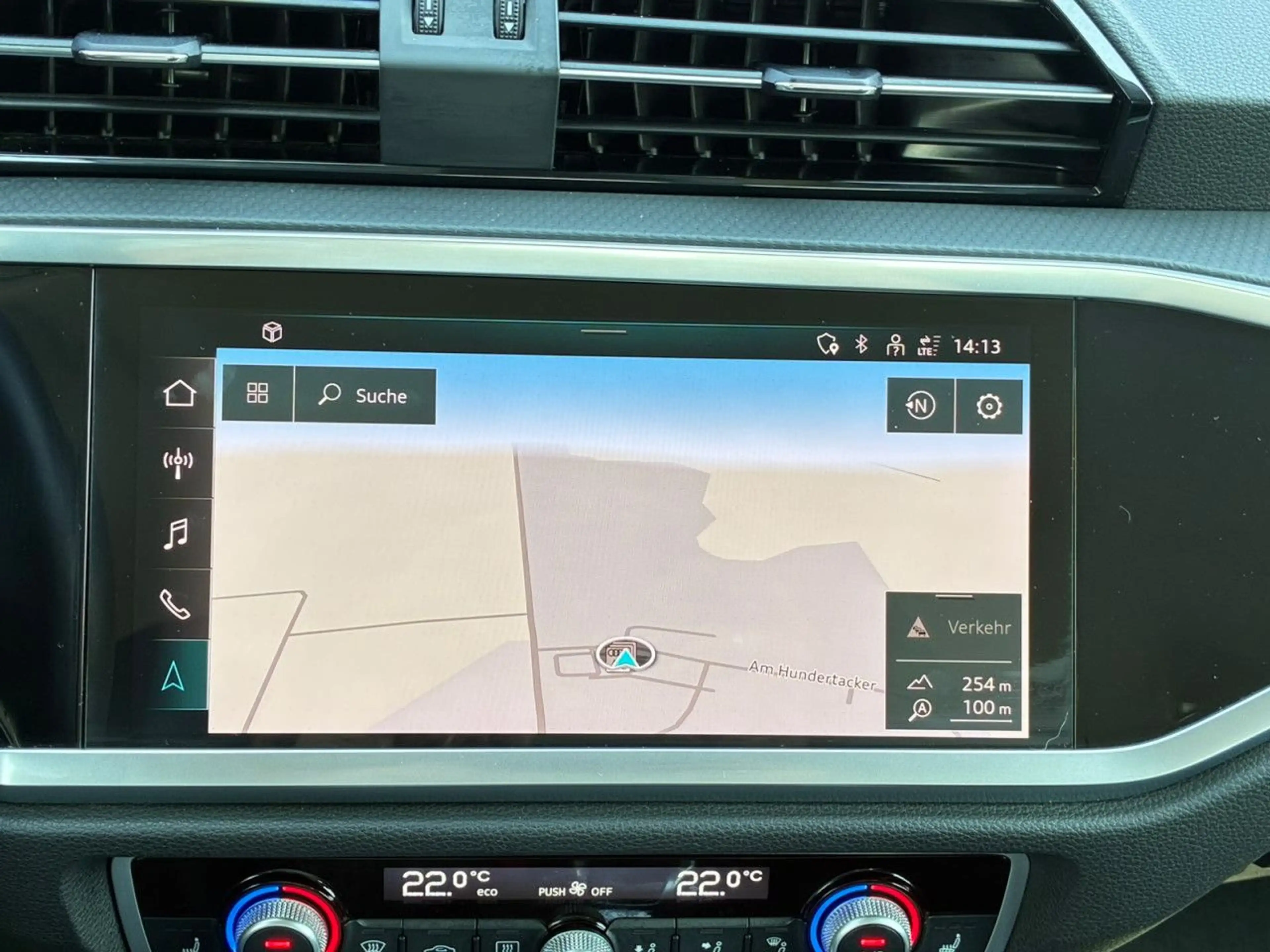Audi Q3 SUV 45 TFSIe S-TRONIC CAM+NAVI+SHZ+DAB Klima — photo 15