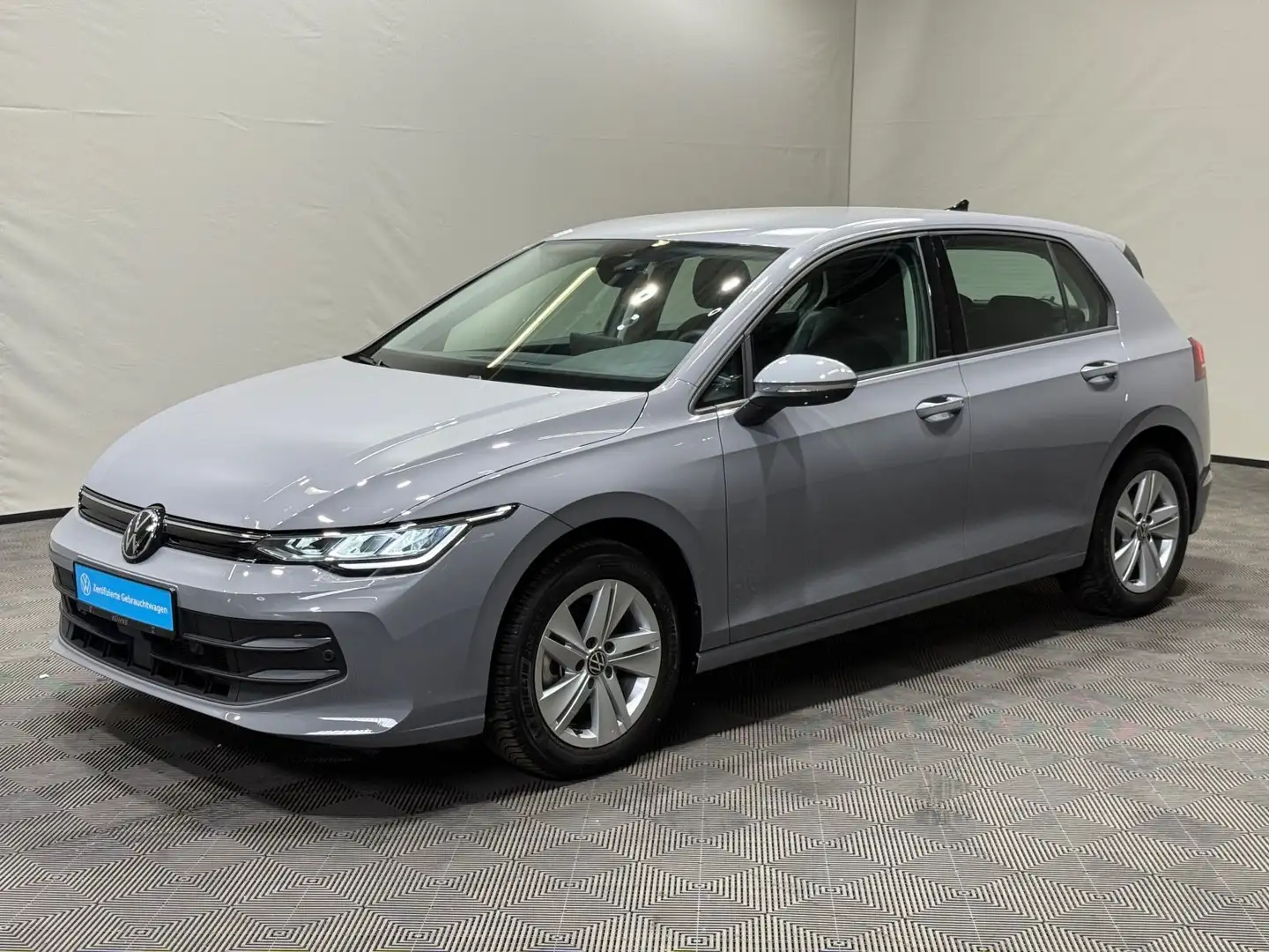 Volkswagen Golf Life 1.5 TSI | ACC LED DAB KLIMA APP-CONN Grijs - 2