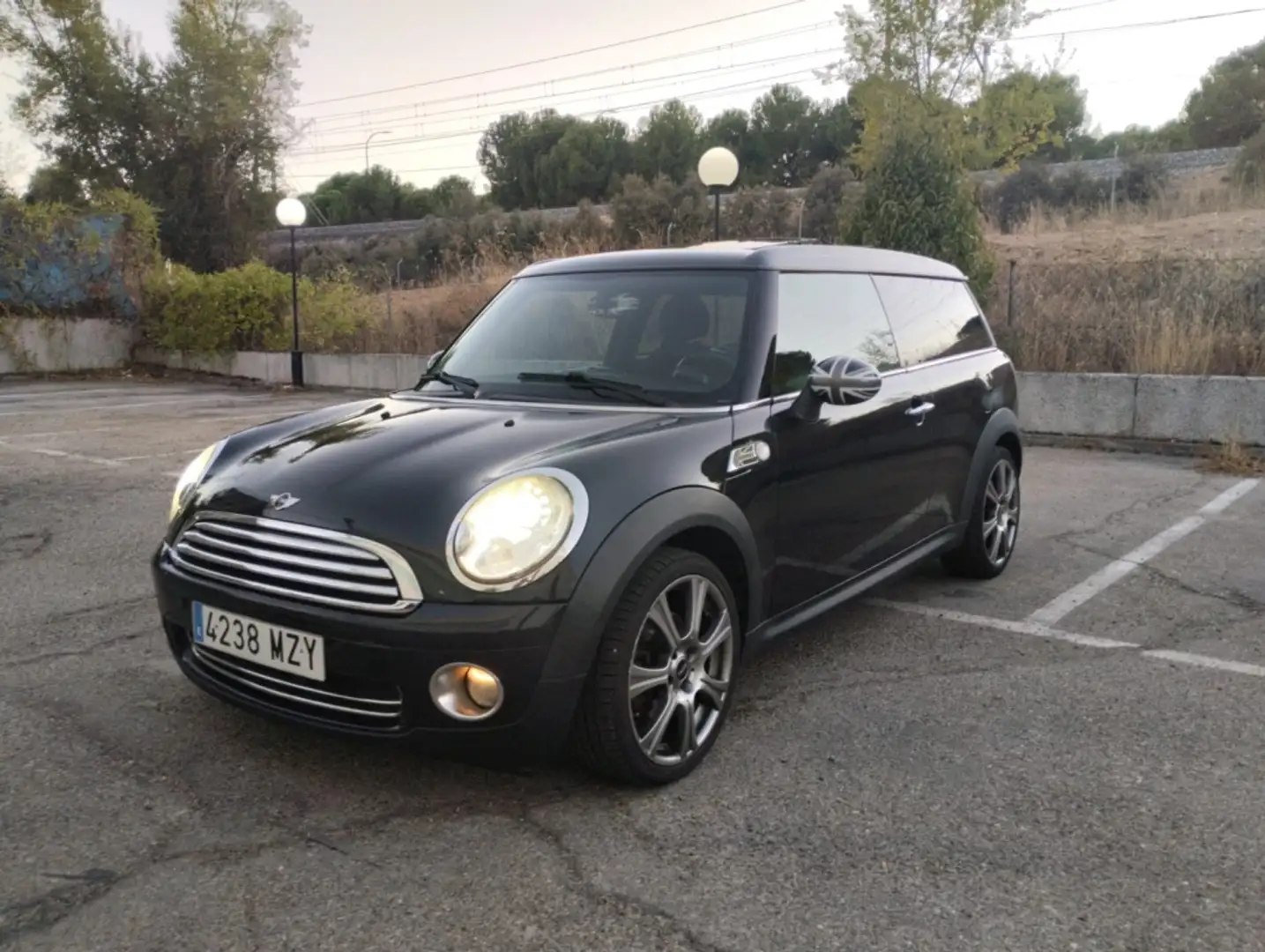 MINI Cooper Clubman Negro - 1