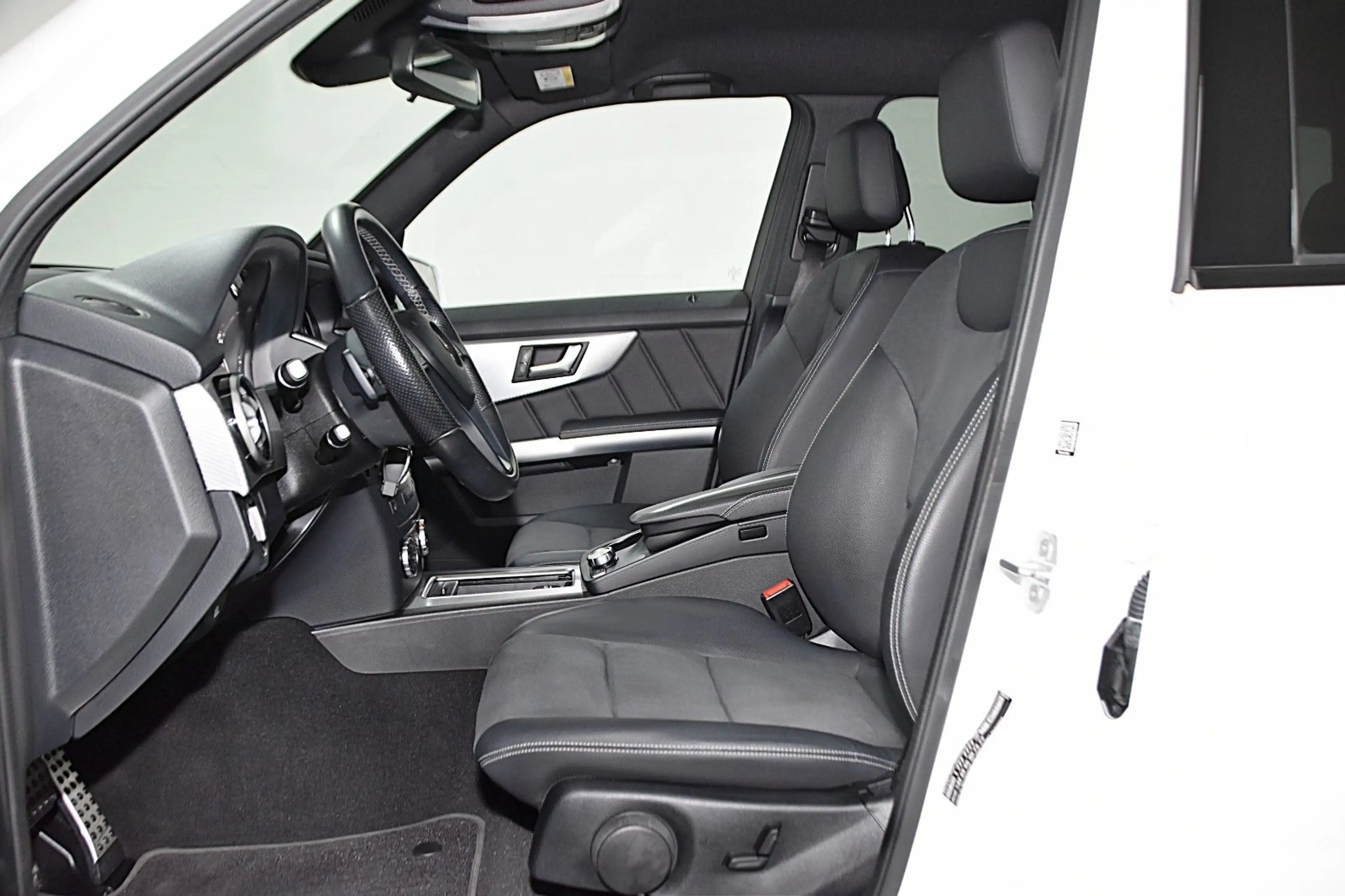 Mercedes-Benz GLK 220 CDI BLUETEC 4-MATIC*UNFALLFREI*EURO-6* — photo 15