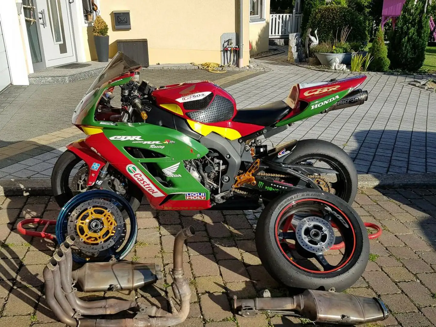 Honda CBR 1000 Verde - 2
