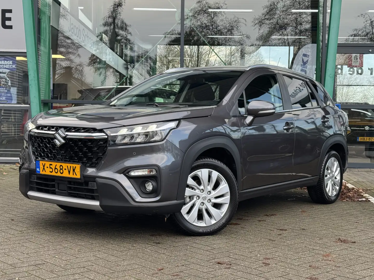 Suzuki S-Cross 1.5 Hybrid Select Automaat 102pk | Achteruitrijcam Gris - 1