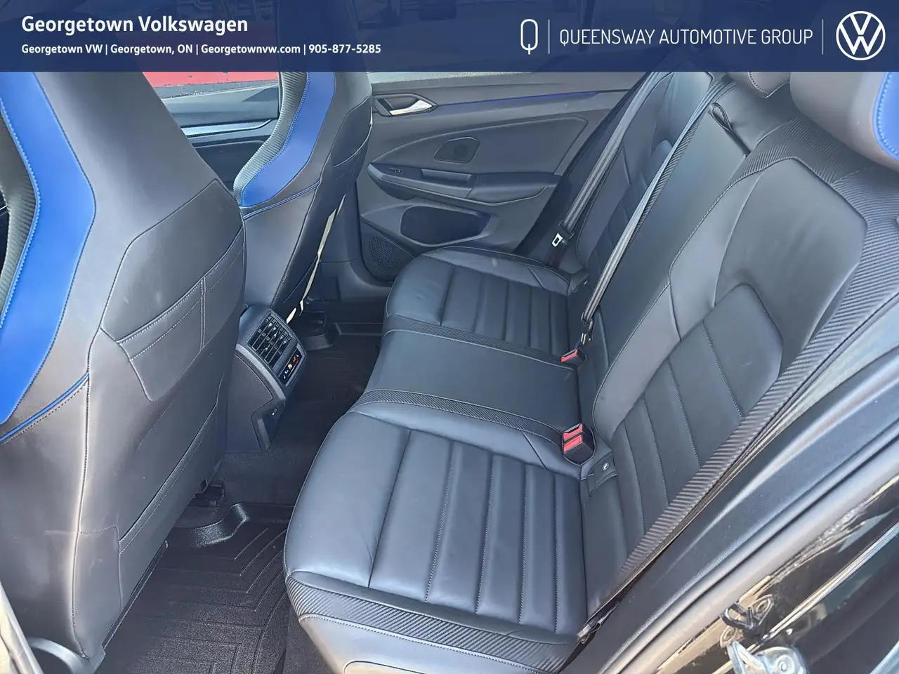 Volkswagen Golf R снимка Volkswagen Golf R