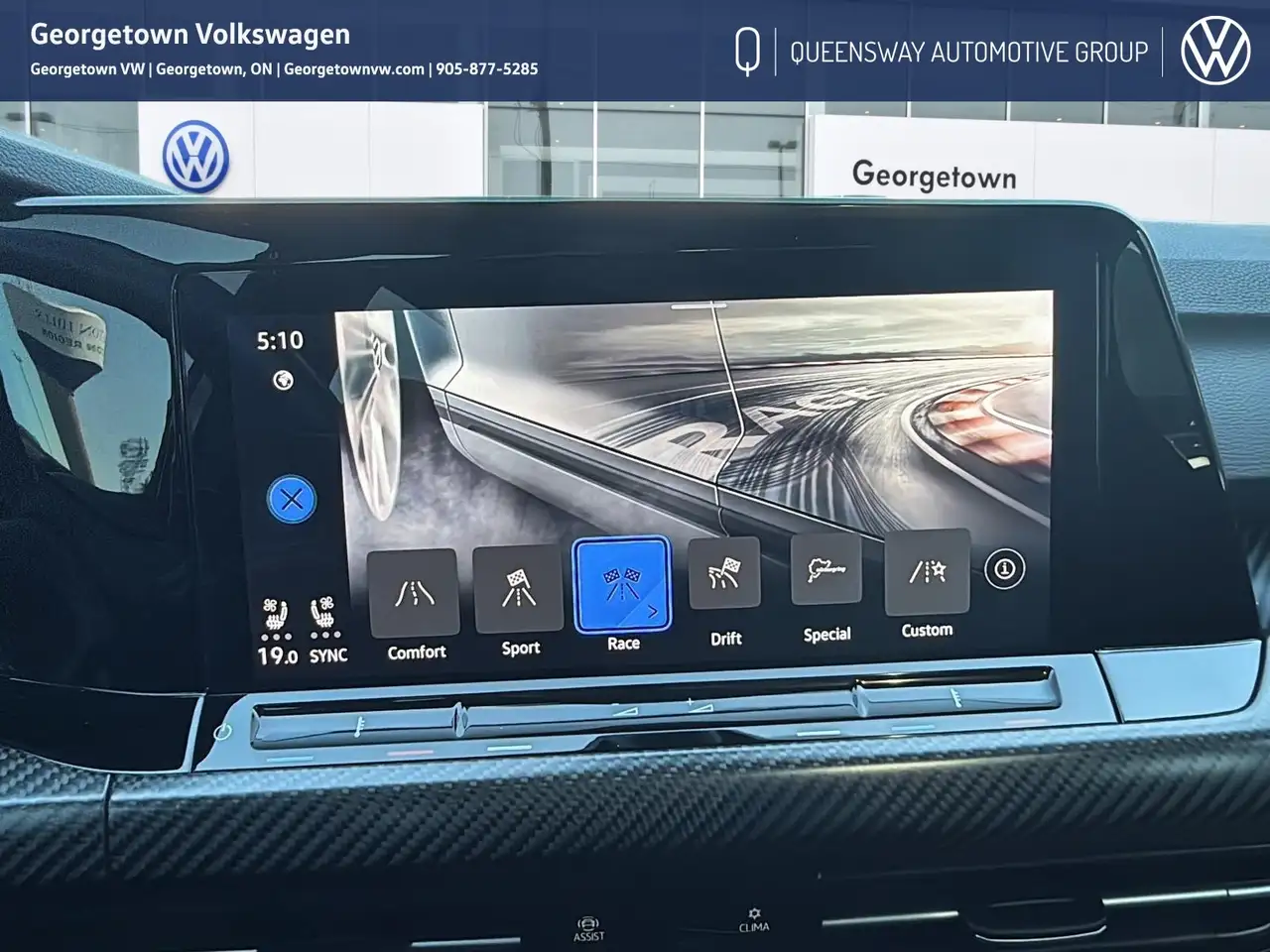 Volkswagen Golf R снимка Volkswagen Golf R