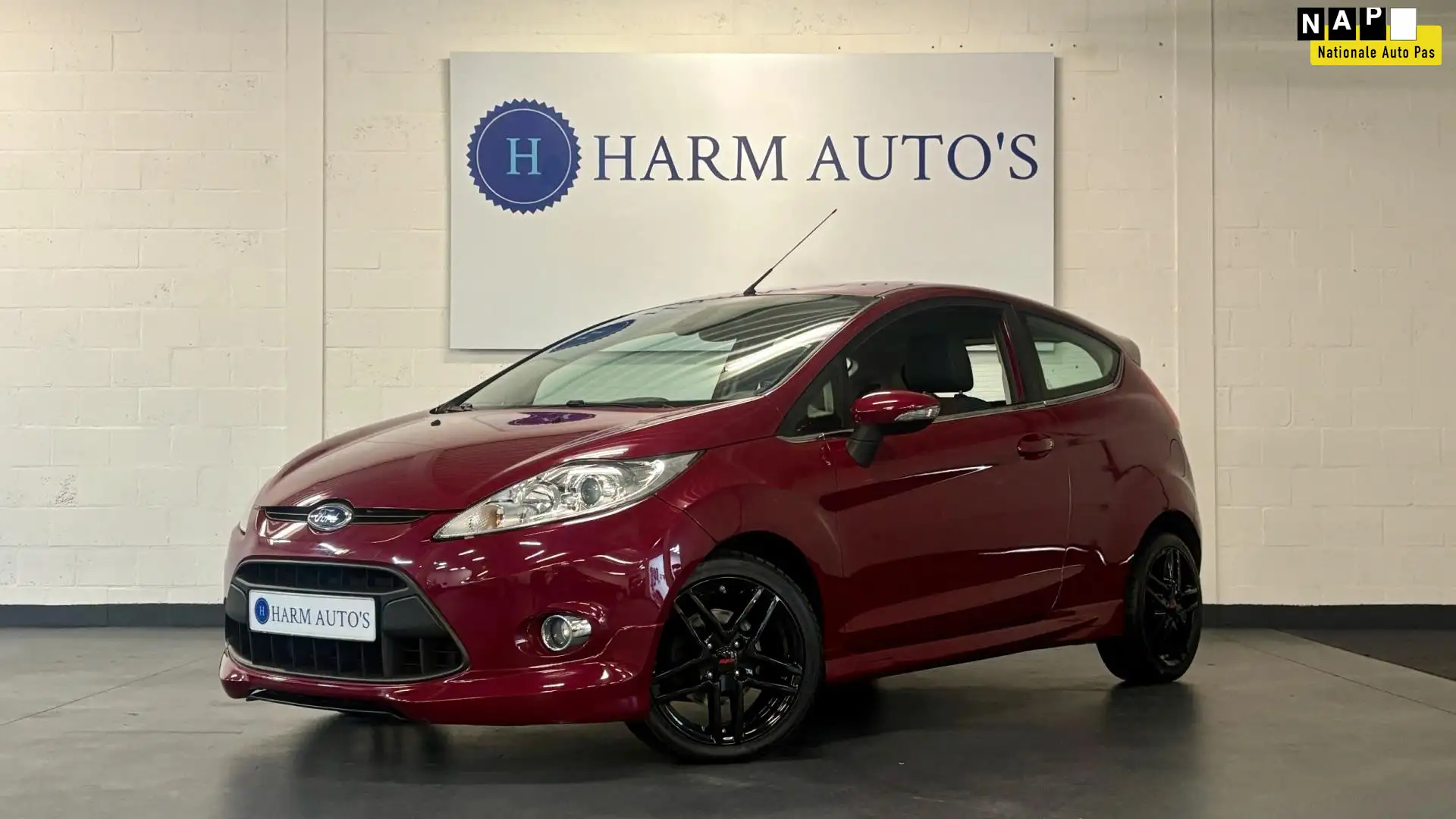 Ford Fiesta 1.25 Titanium ST Line 82pk Clima / Bleutooth / Rouge - 1