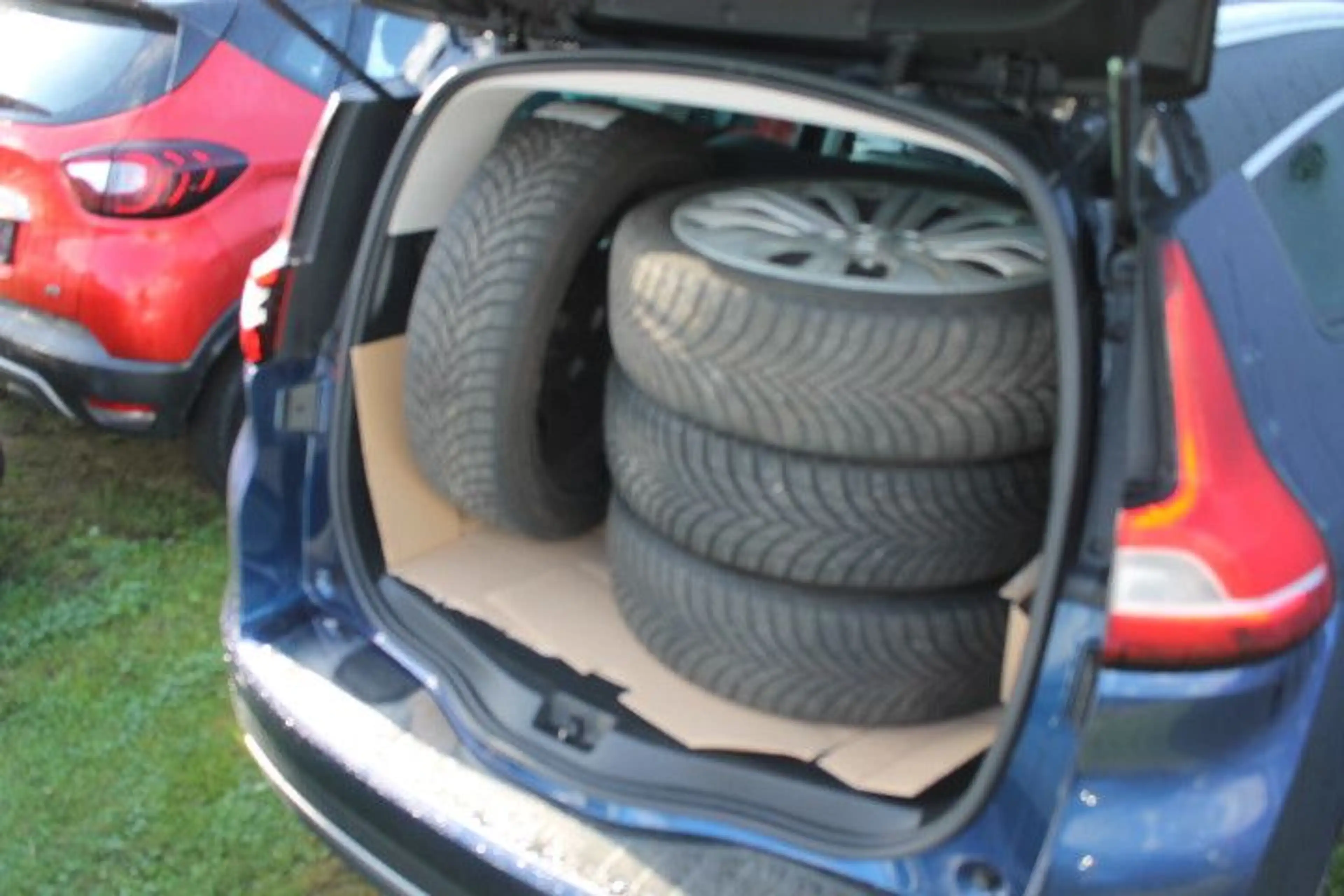 Renault Grand Scenic Intens autom. 7 Sitzer — photo 4