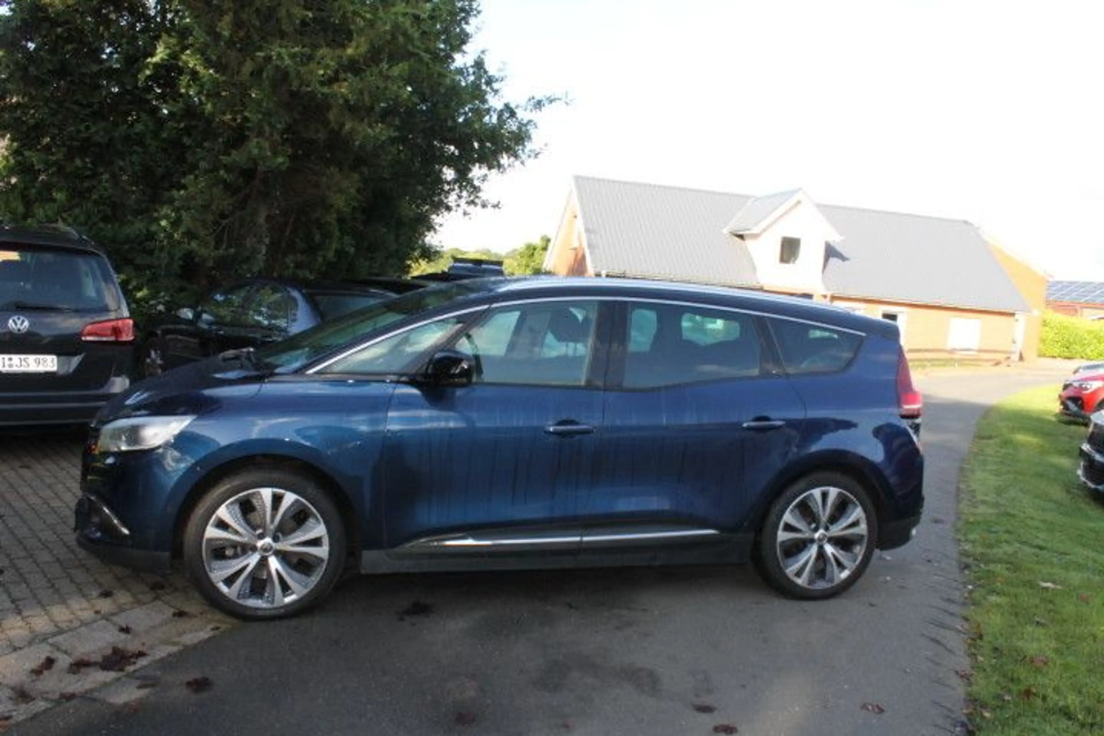 Renault Grand Scenic Intens autom. 7 Sitzer — photo 7