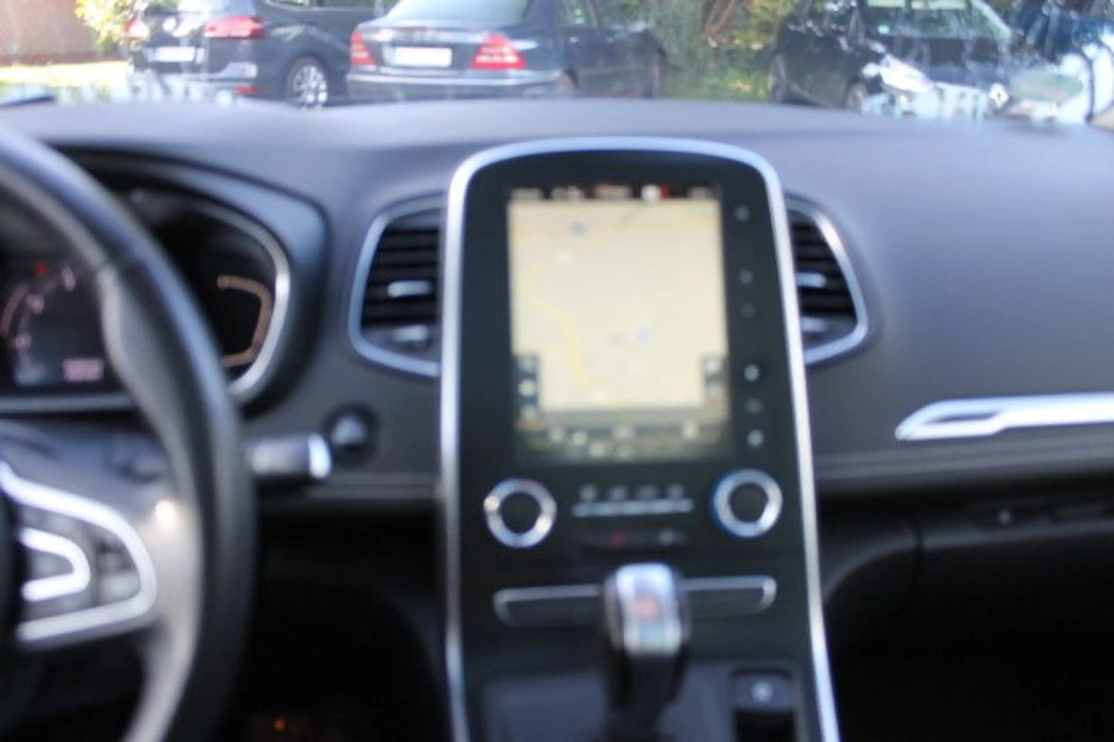Renault Grand Scenic Intens autom. 7 Sitzer — photo 11