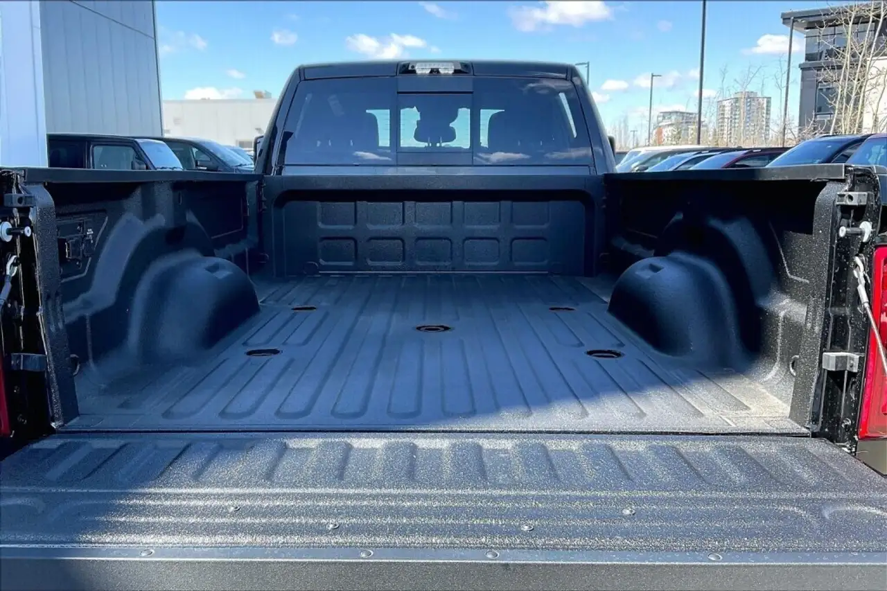 RAM 3500 снимка RAM 3500