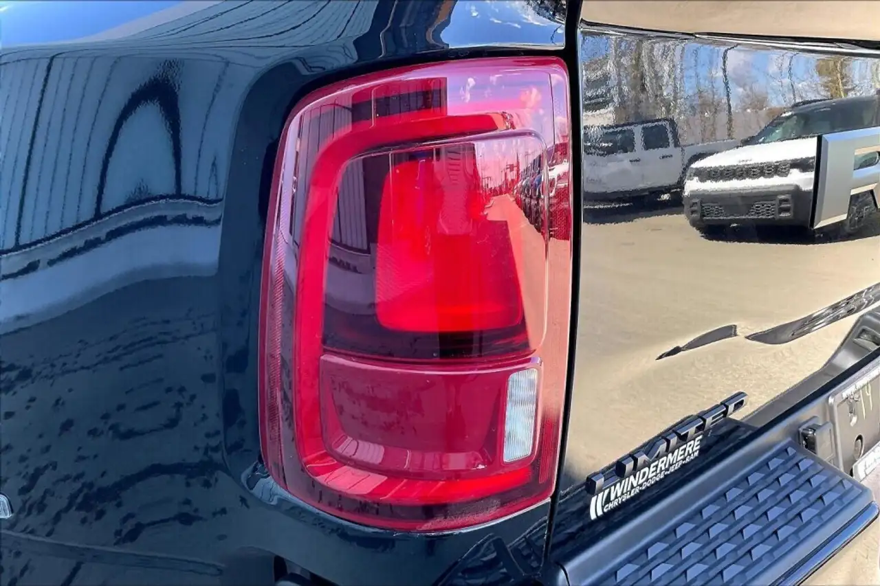 RAM 3500 снимка RAM 3500