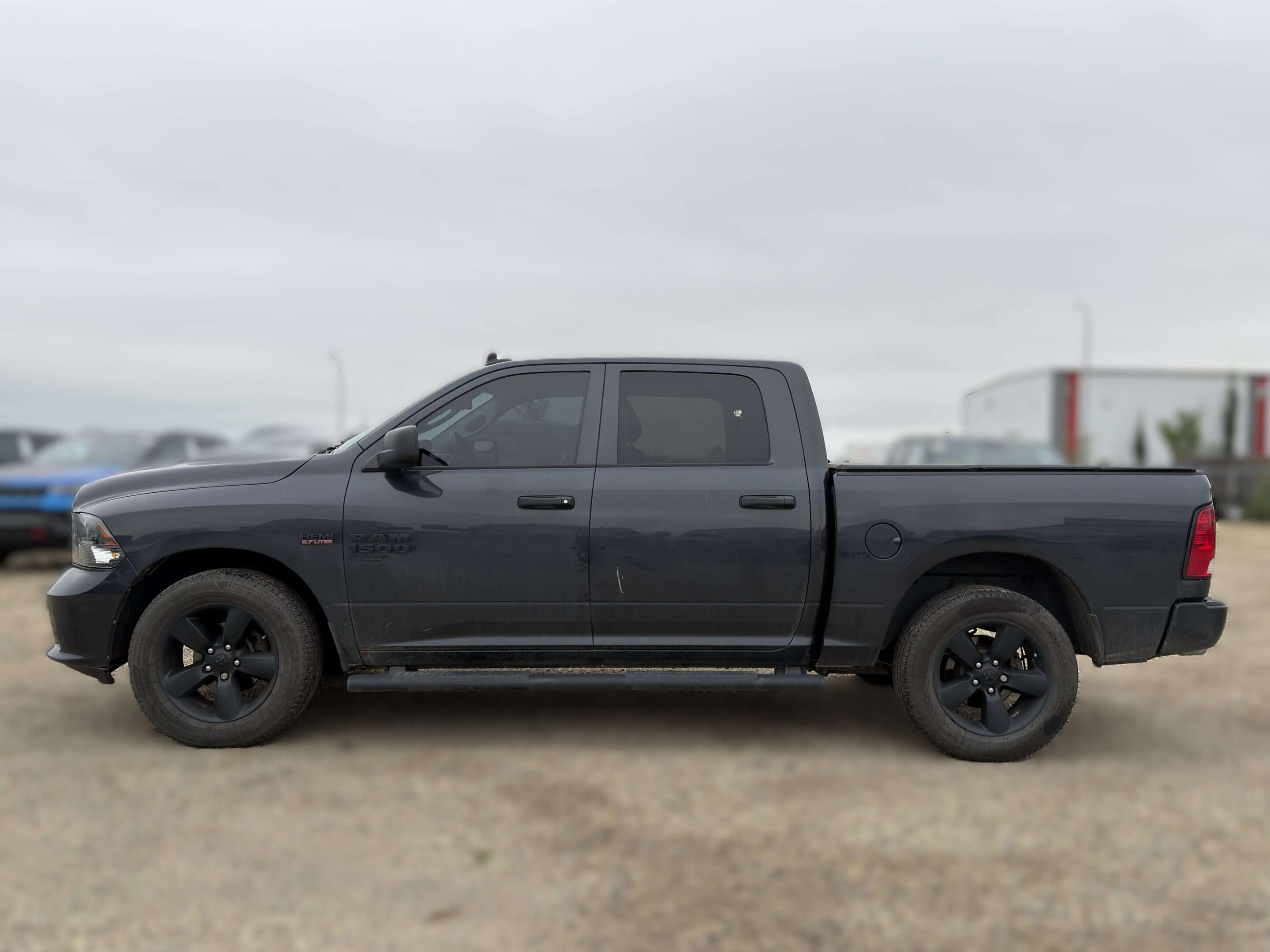 2021 RAM 1500 Express — снимка 1