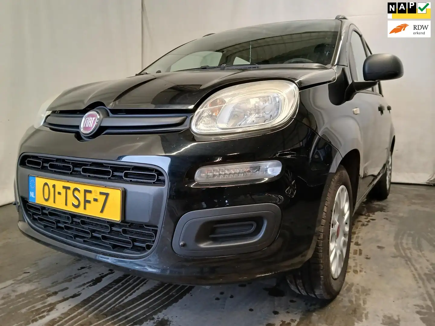 Fiat Panda 0.9 TwinAir Easy - Airco - Rechter Zijschade Noir - 1