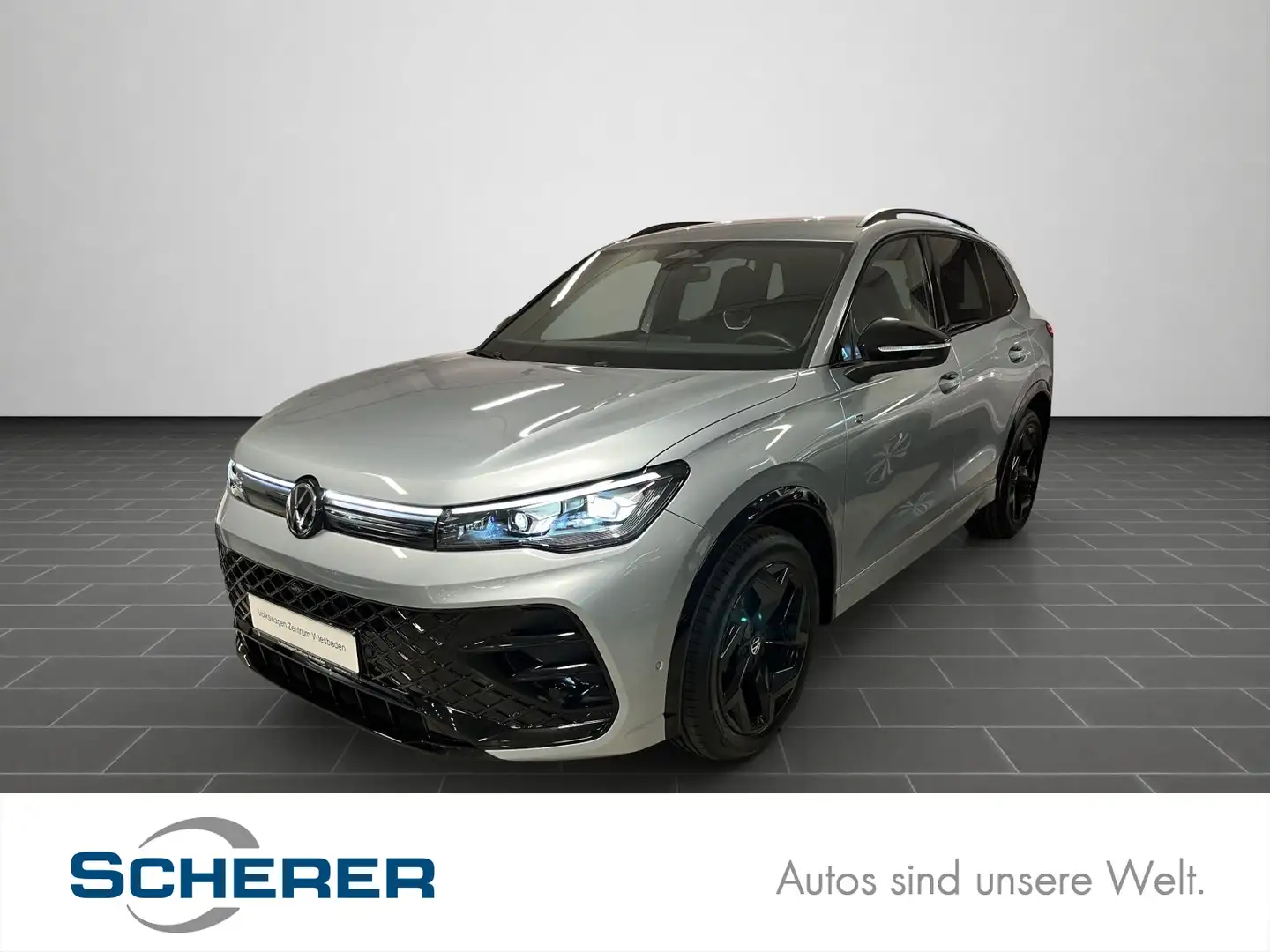 Volkswagen Tiguan 2.0 TDI R-Line Black Style DSG,AHK,LED Silber - 1