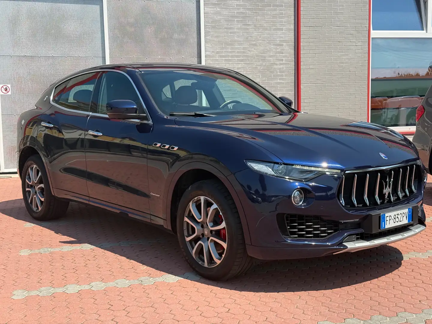 Maserati Levante Levante 3.0 V6 Granlusso 250cv auto Azul - 1