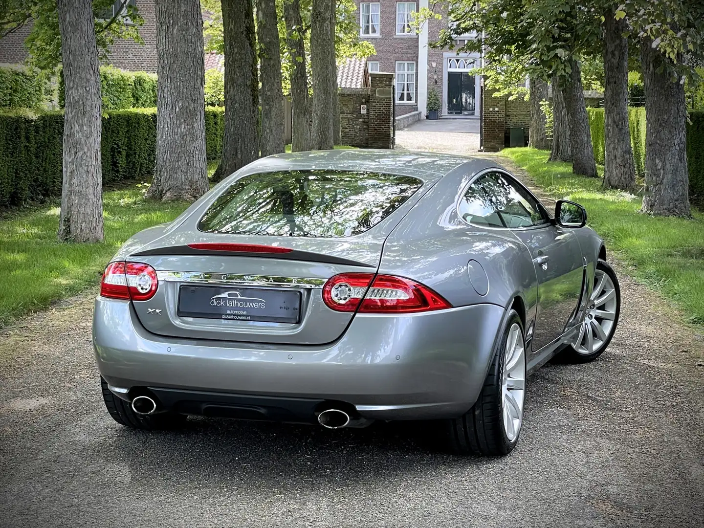 Jaguar XK 5.0 V8 Coupé Portfolio / YOUNGTIMER / 71.000KM / Grau - 2