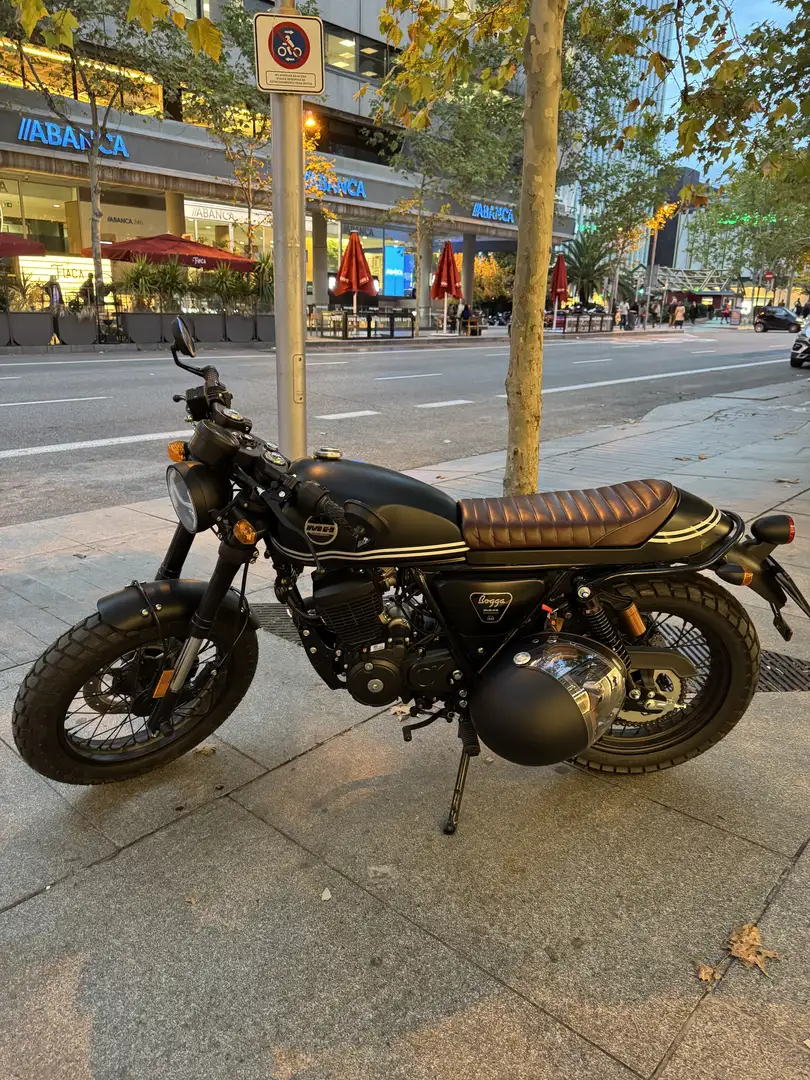 Motorhispania MH Bogga 125 seminueva caferacer scrambler Negro - 1