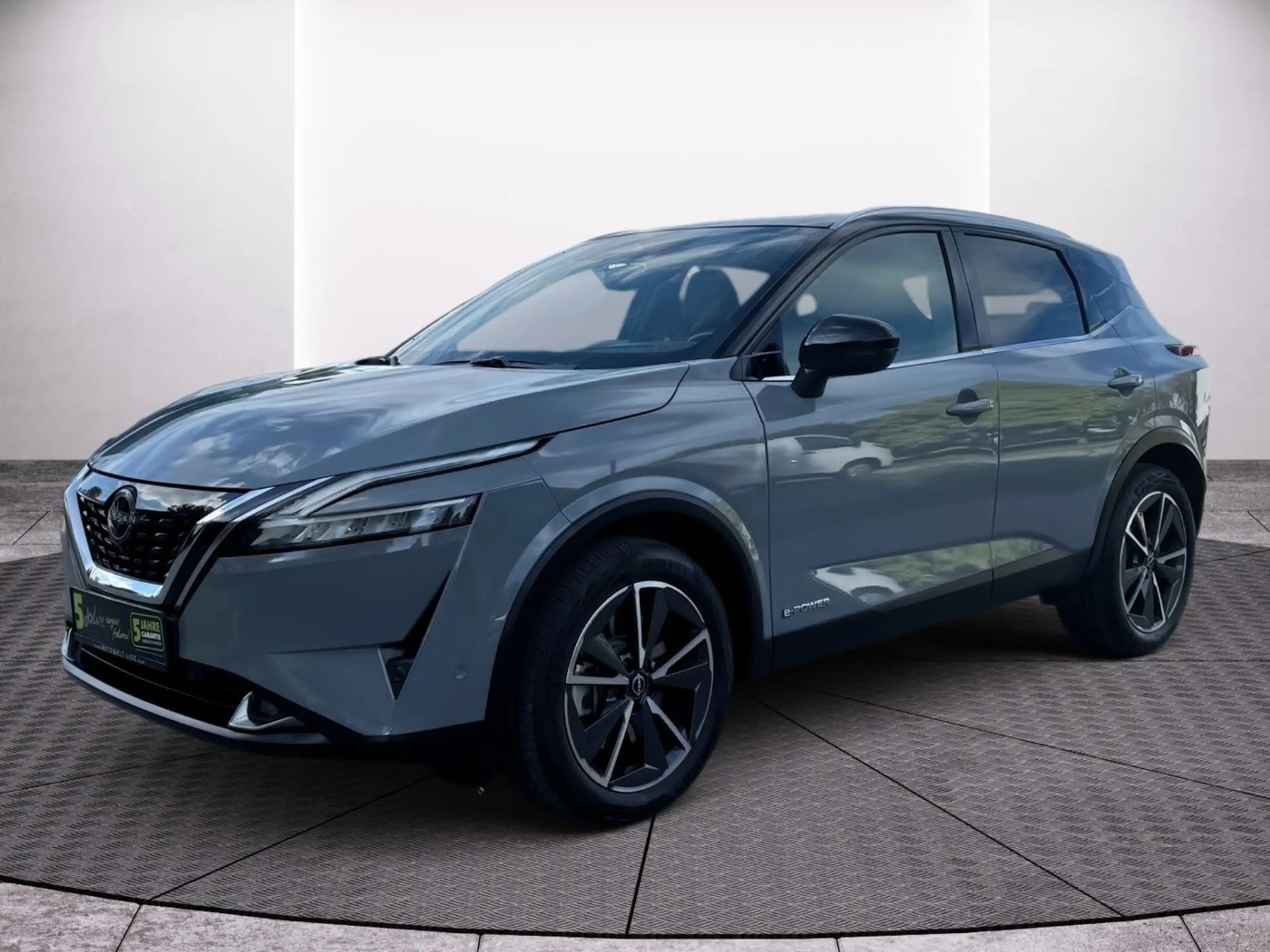 Nissan Qashqai 1.5 VC-T Tekna e-Power ACC+LED+Navi+SHZ — photo 3