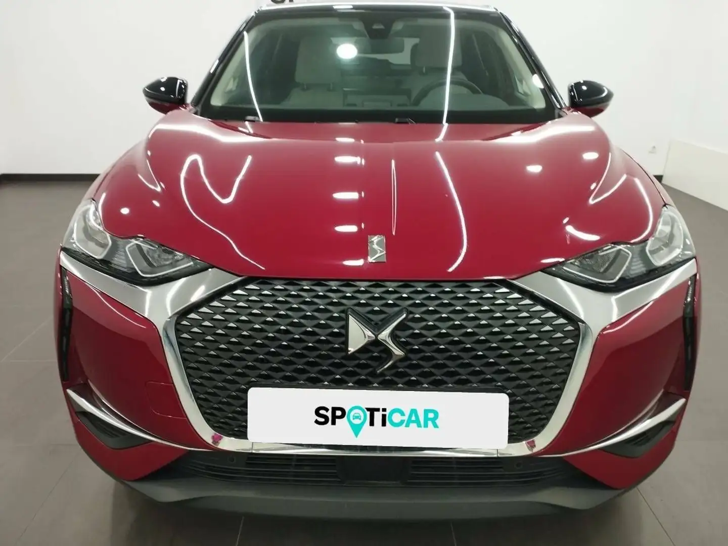 DS Automobiles DS 3 Crossback PureTech 73 kW Manual CONNECTED CHIC Red - 2