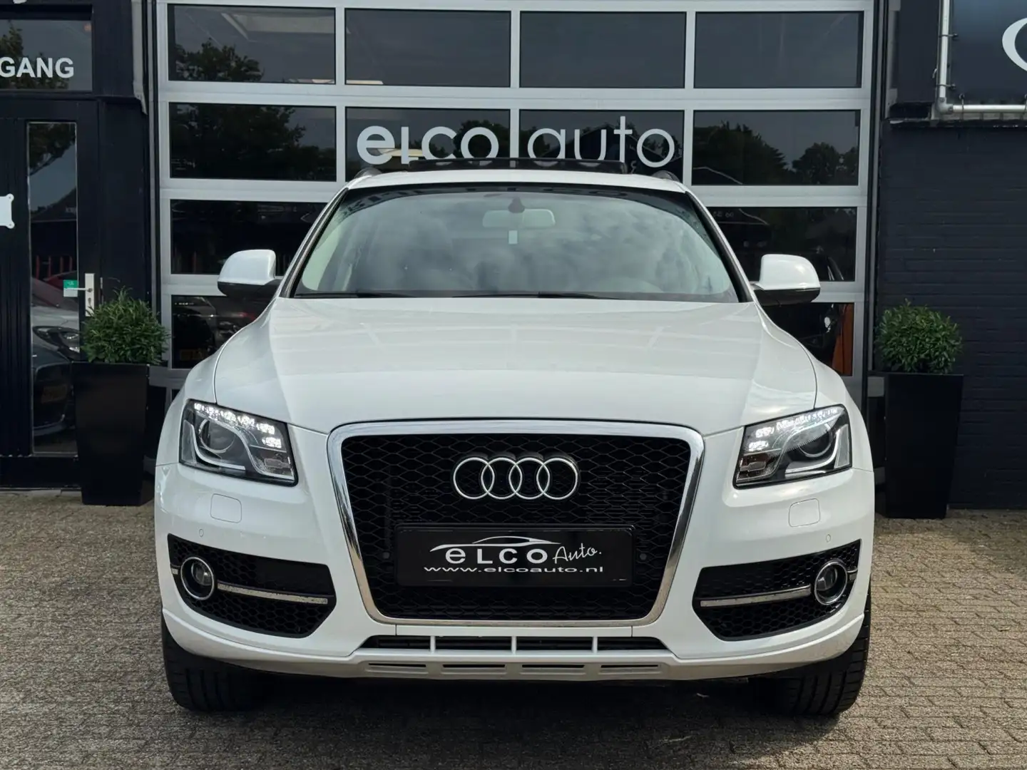 Audi Q5 2.0 TFSI quattro Pano / Trekhaak/ YoungTimer Wit - 2