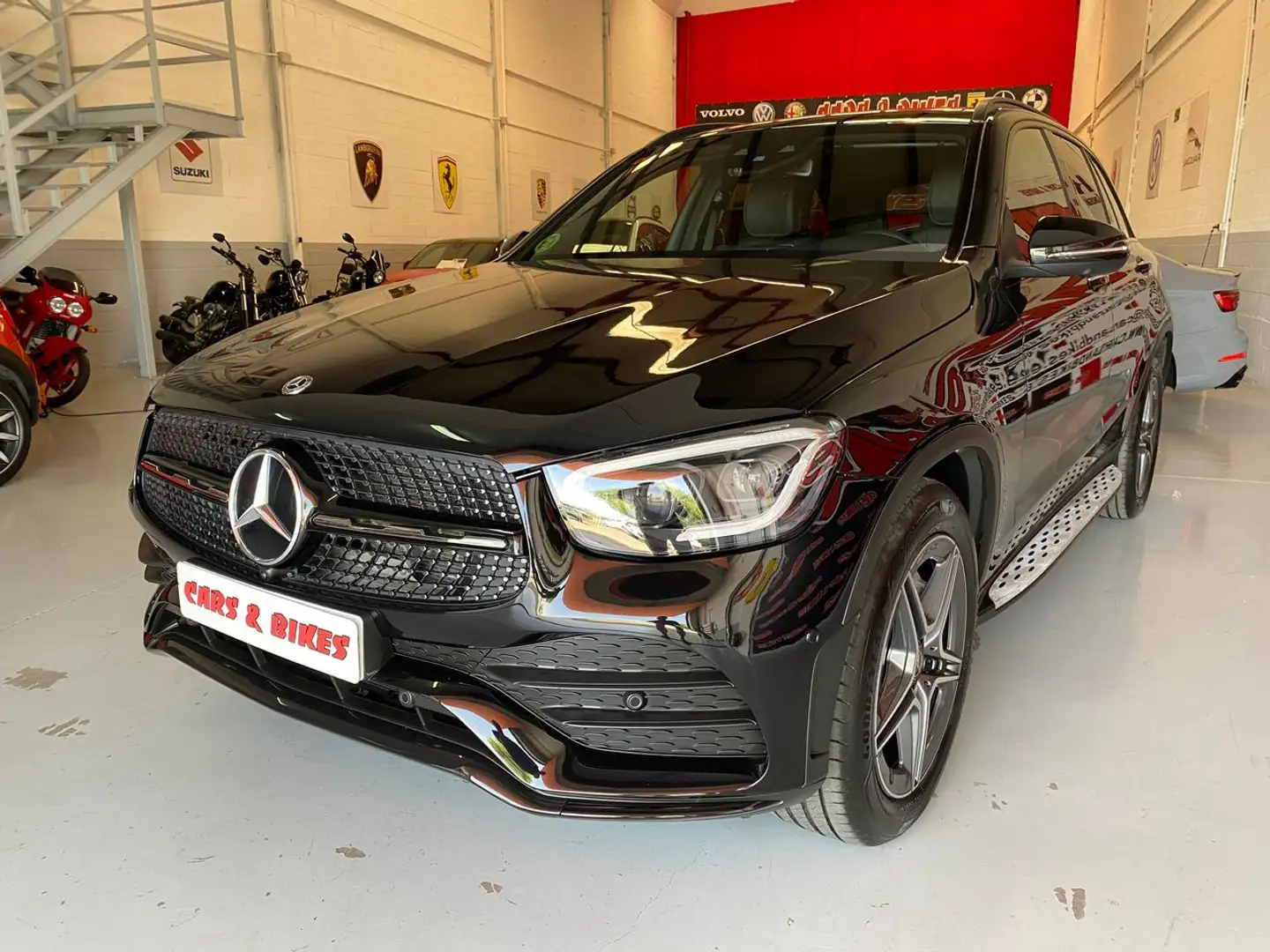 Mercedes-Benz GLC 300 d 4MATIC Negro - 2