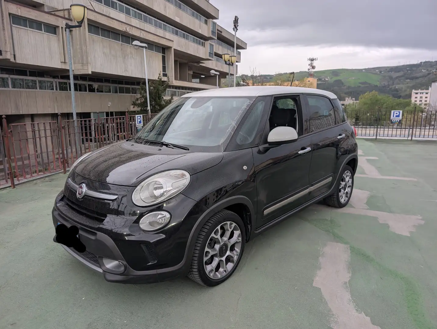 Fiat 500L 500L 1.6 mjt Trekking 120cv Nero - 1