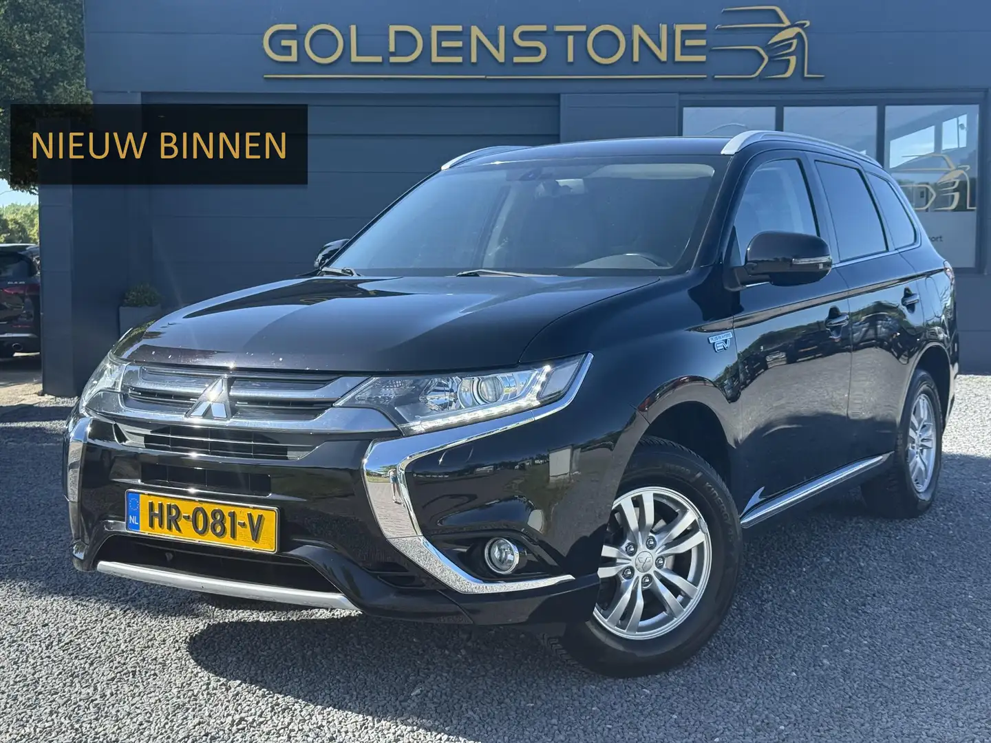 Mitsubishi Outlander 2.0 PHEV Business Edition 2e Eigenaar,Navi,Camera, Zwart - 1