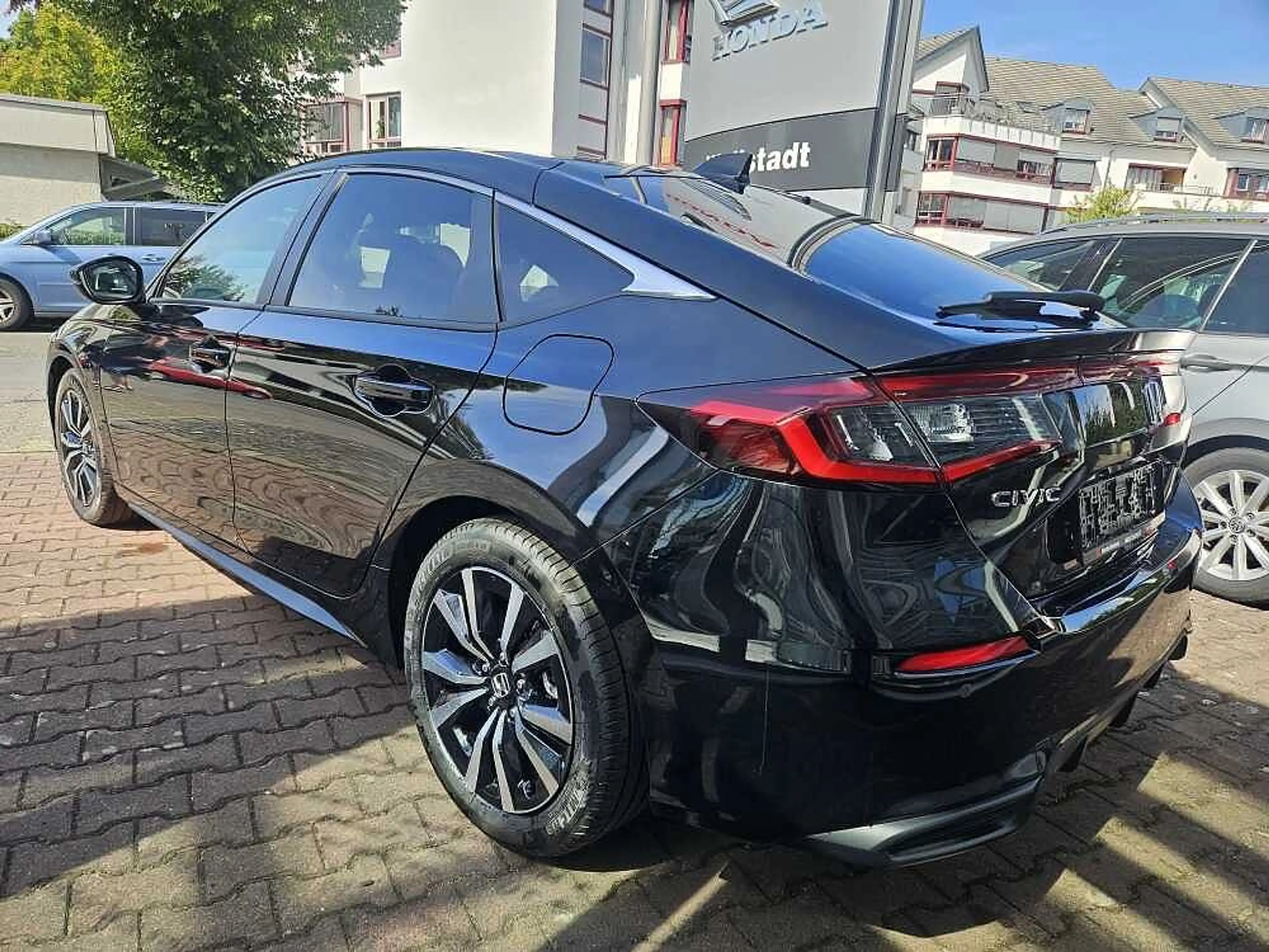 Honda Civic e:HEV 2.0 i-MMD Hybrid Elegance m. NAVI/Kamera — photo 4
