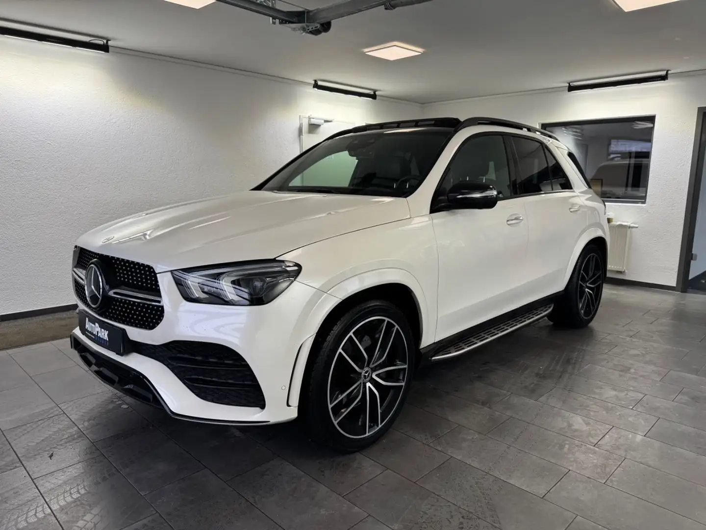 Mercedes-Benz GLE 400 d 4Matic AMG* Blanc - 2
