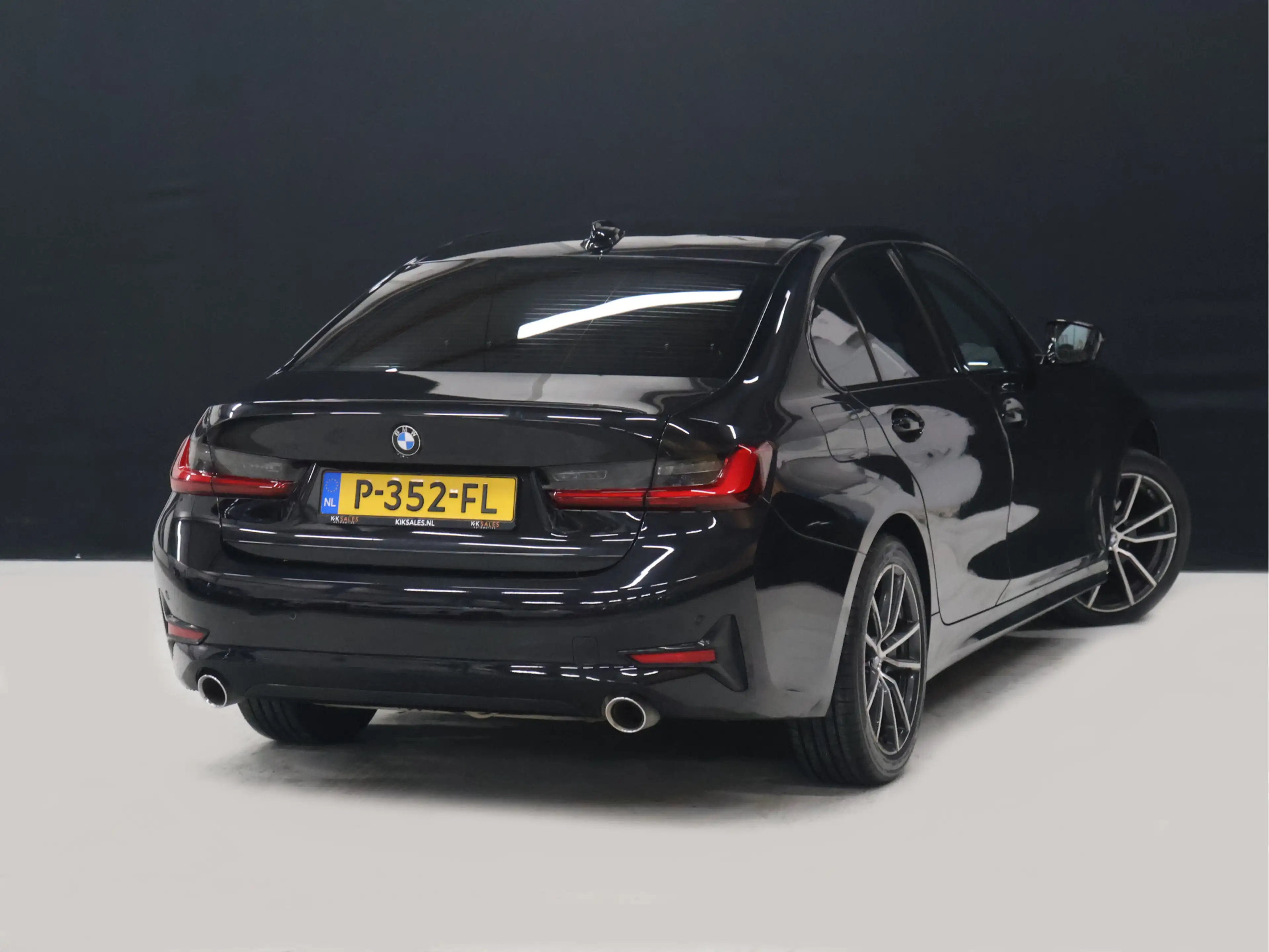 BMW 318 3-serie 318i M Sport [APPLE CARPLAY, CRUISE CONTRO — photo 10