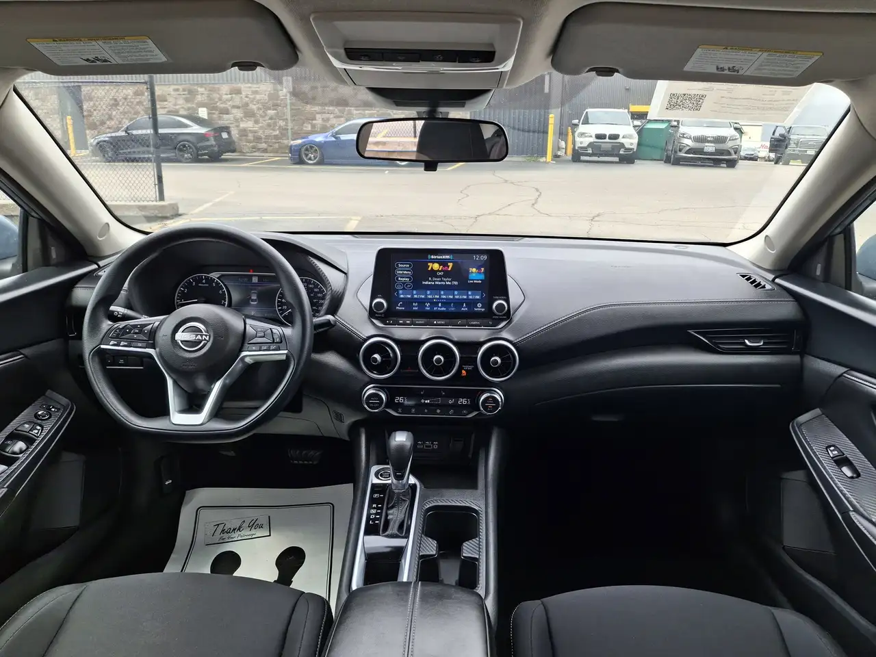 Nissan Sentra снимка Nissan Sentra